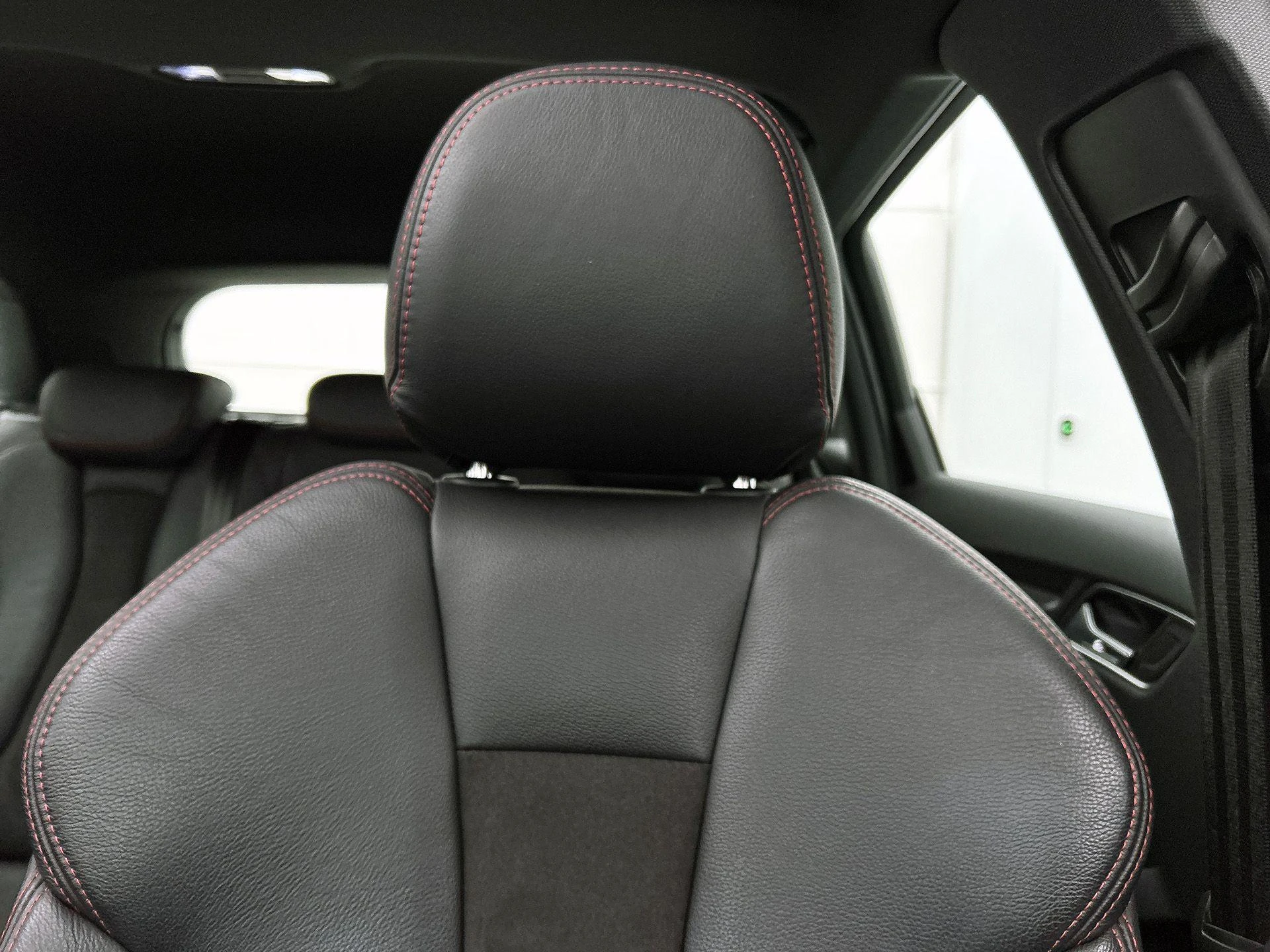 Audi-RS3-image-12