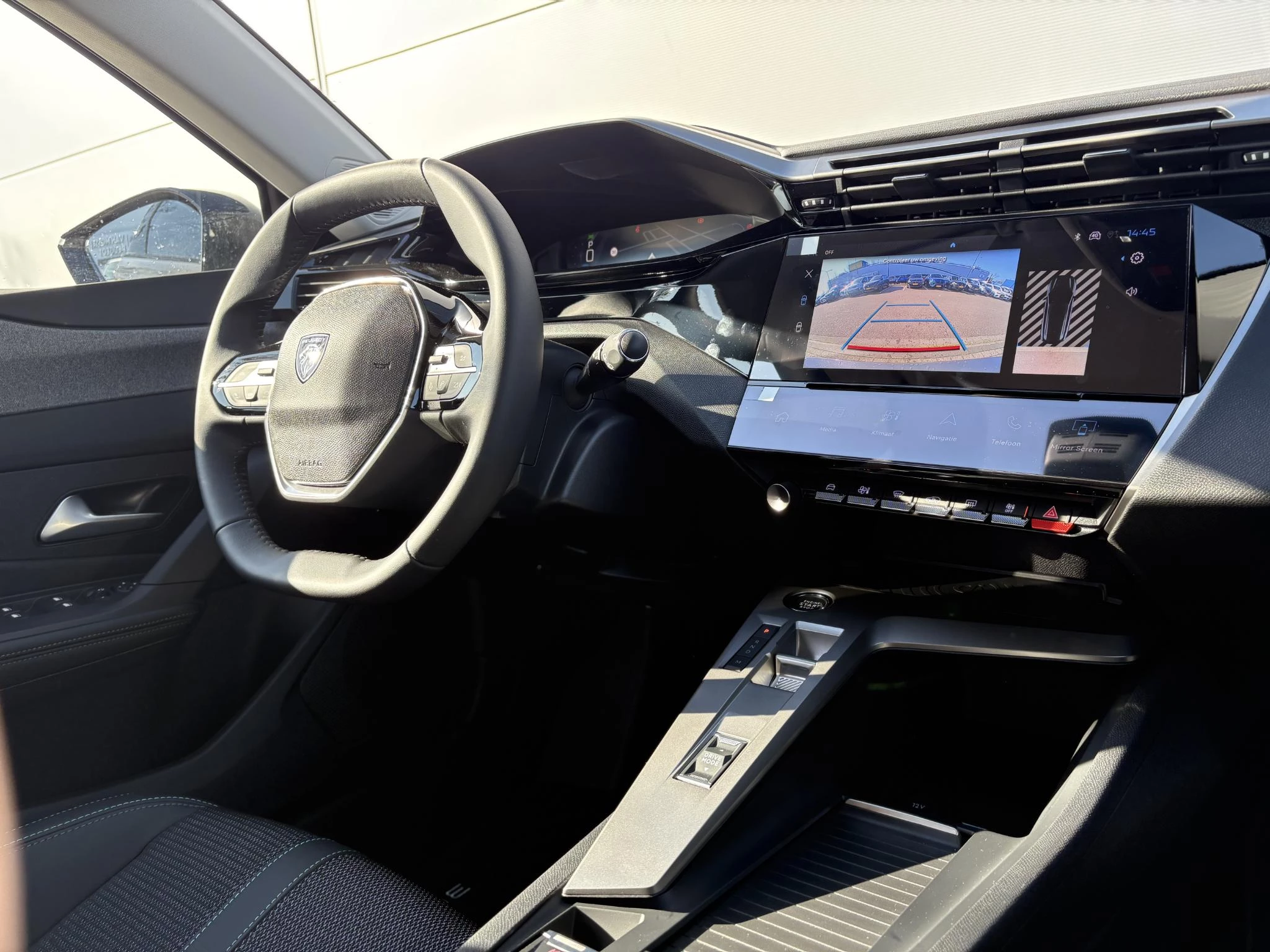 Peugeot-308-image-10