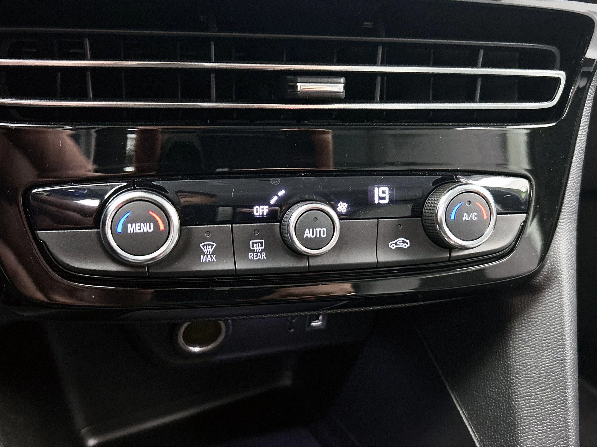 Opel-Mokka-image-22