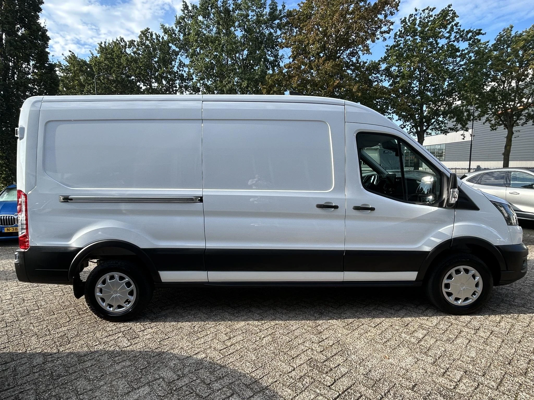 Ford-E-Transit-image-5