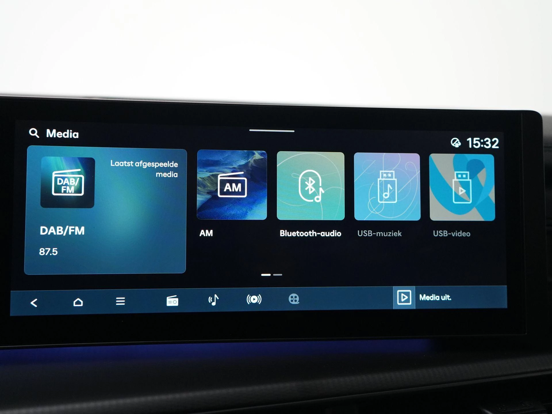 Hyundai-Santa Fe-image-28