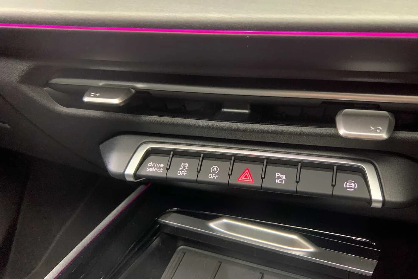 Audi-Q3-image-17