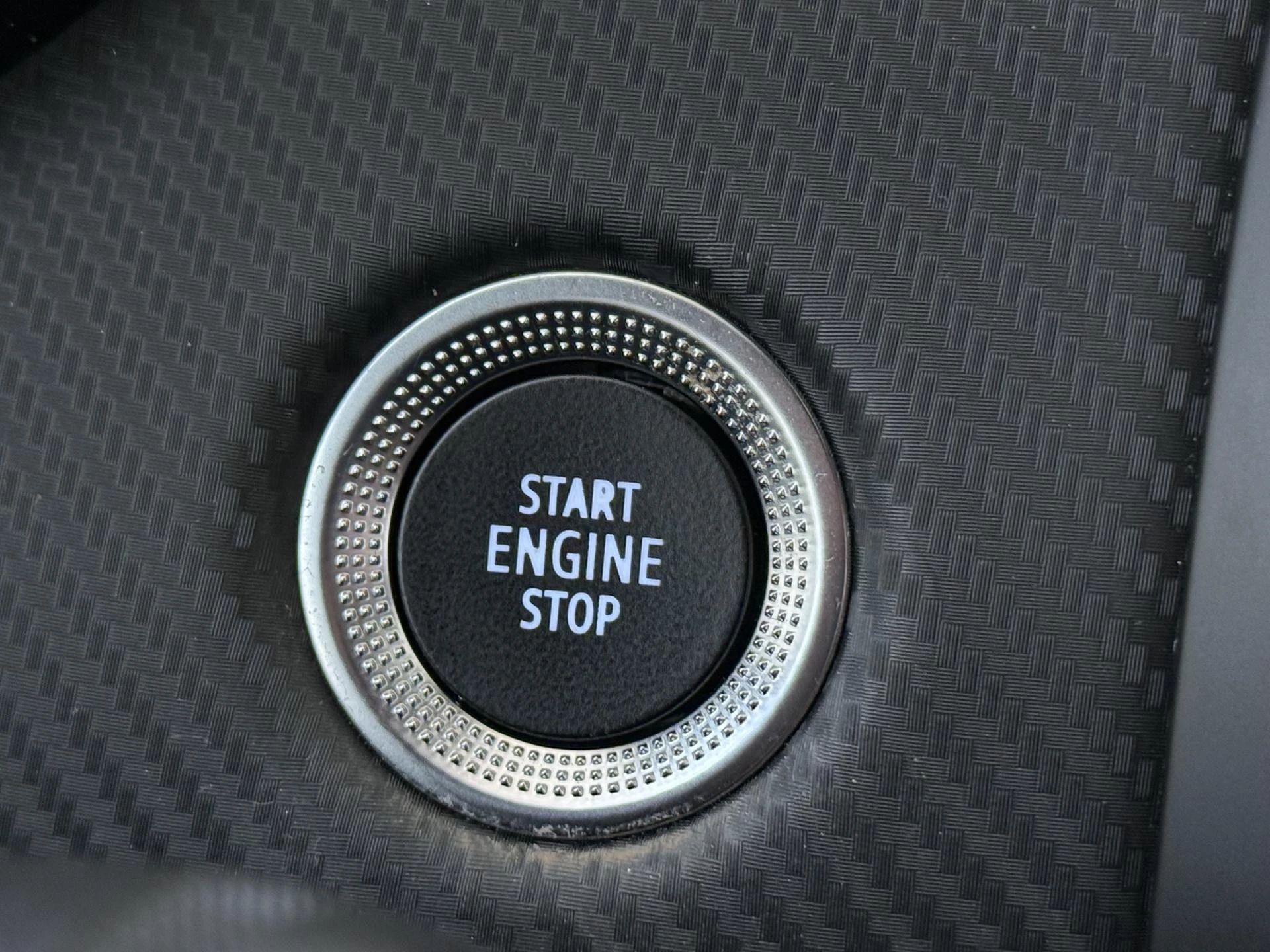 Renault-Clio-image-21