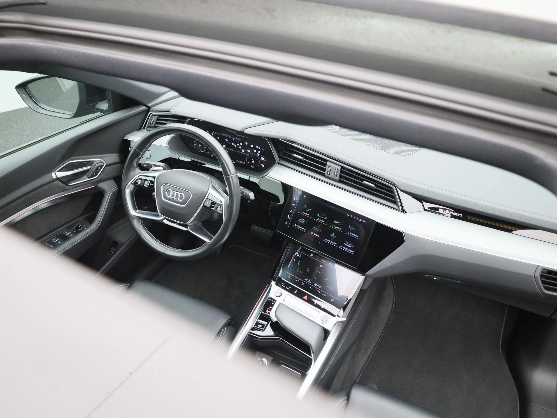 Audi-e-tron-image-42