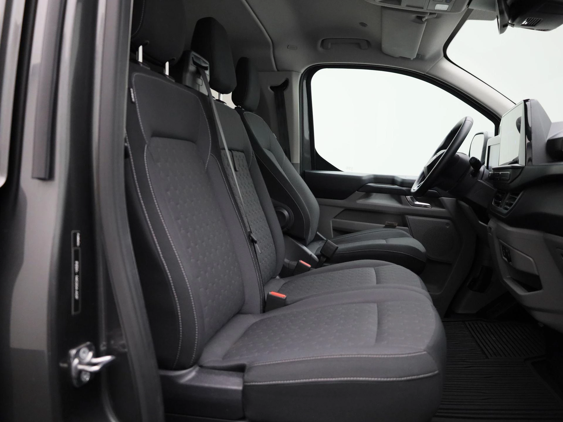 Ford Transit Custom 340 2.5 PHEV L2H1 Limited