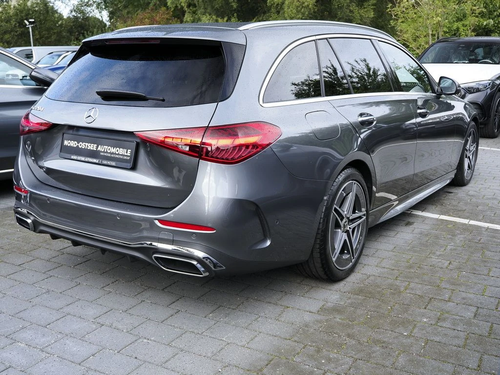 Mercedes-Benz-C-Klasse 220 d-image-5