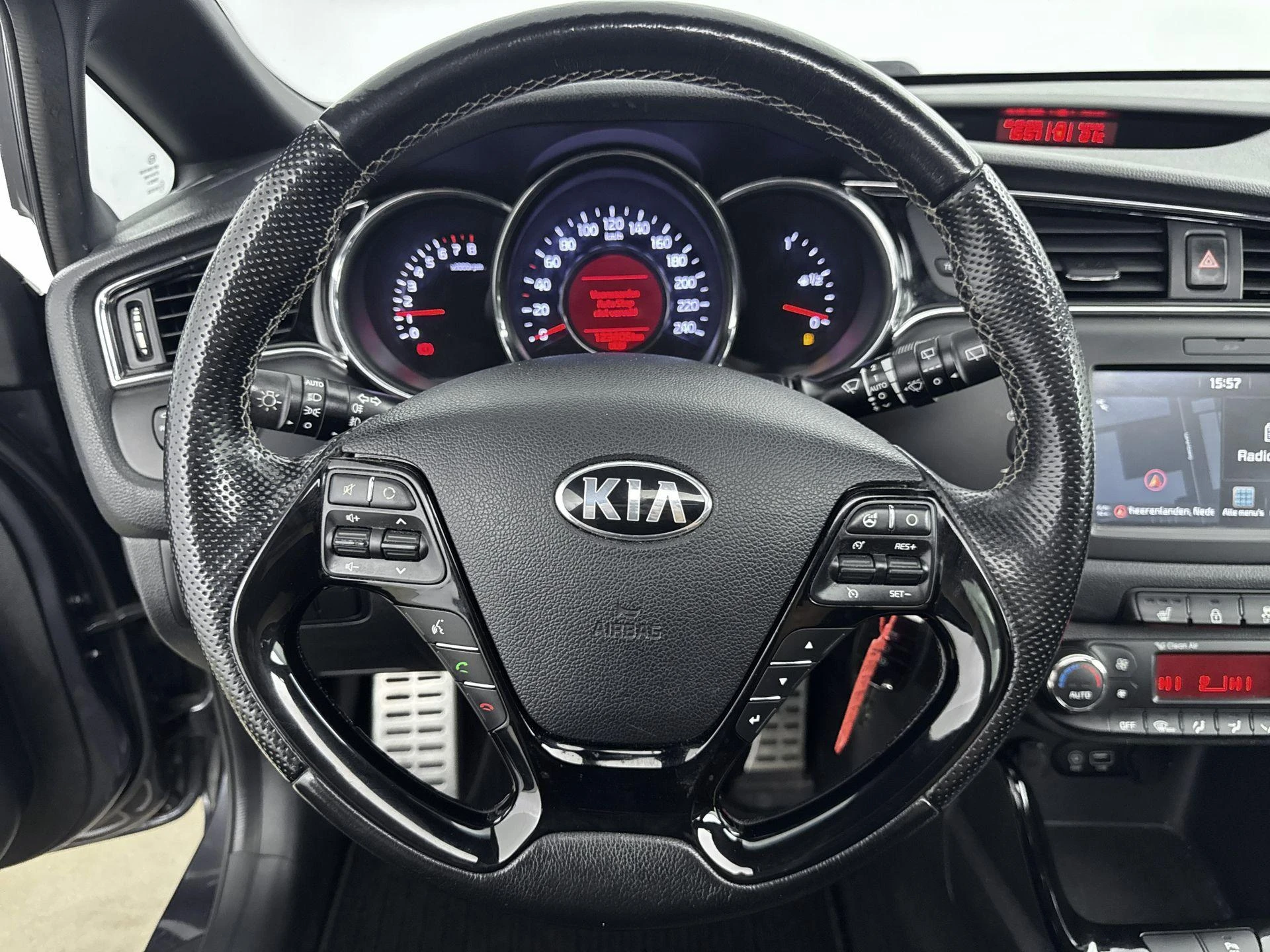 Kia-cee'd-image-9