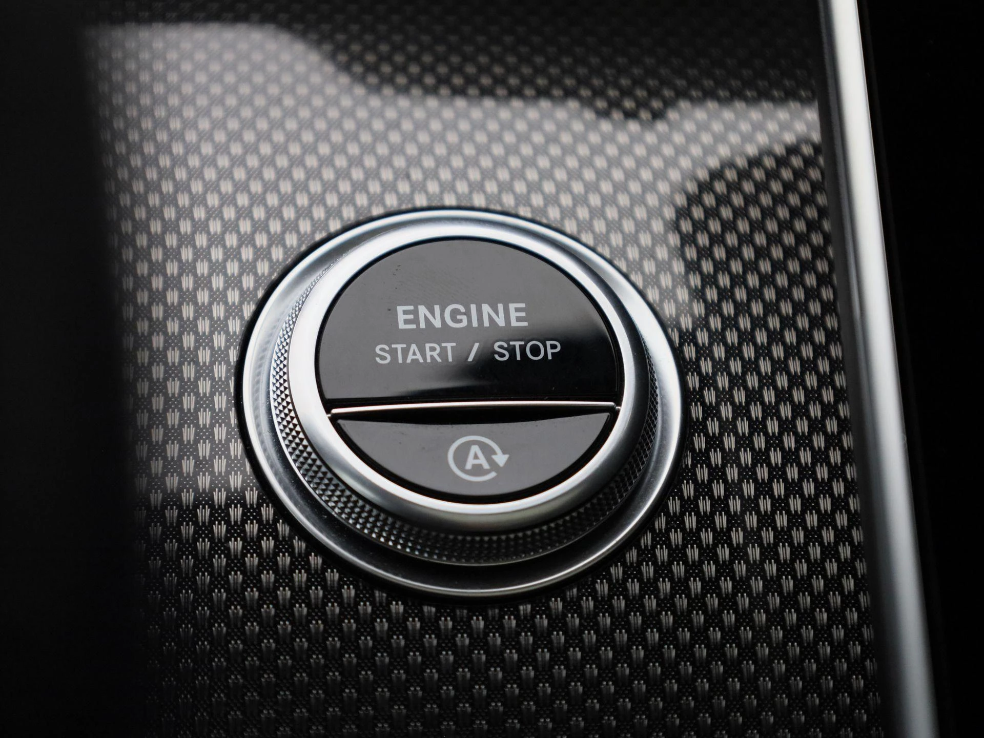 Mercedes-Benz-Classe C-image-18