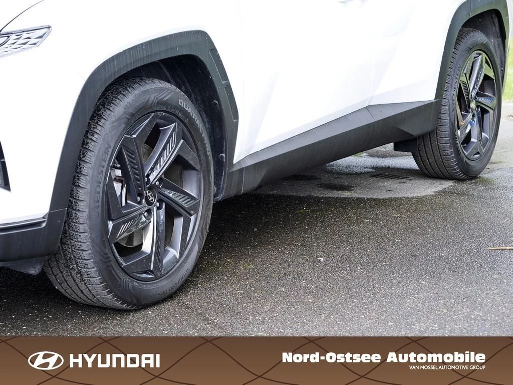 Hyundai Tucson 1.6 T-GDI ADVANTAGE 2WD SHZ LHZ NAVI LEDNX4 TUCSON 1.6 T-GDI ADVANTAGE 2WD SHZ LHZ NAVI LED
