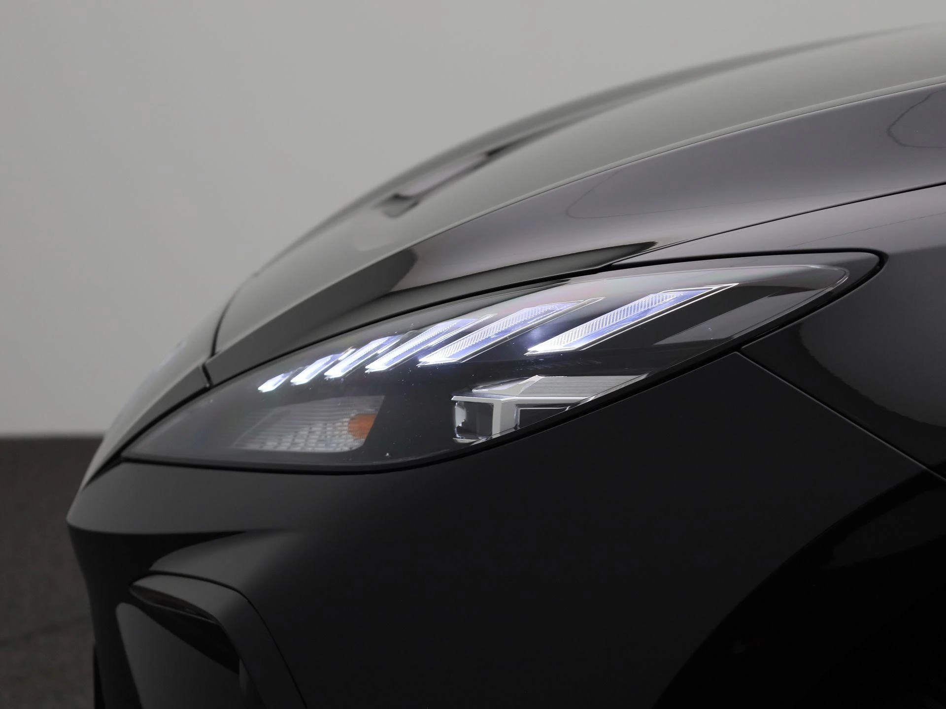 MG-MG4 EV-image-14