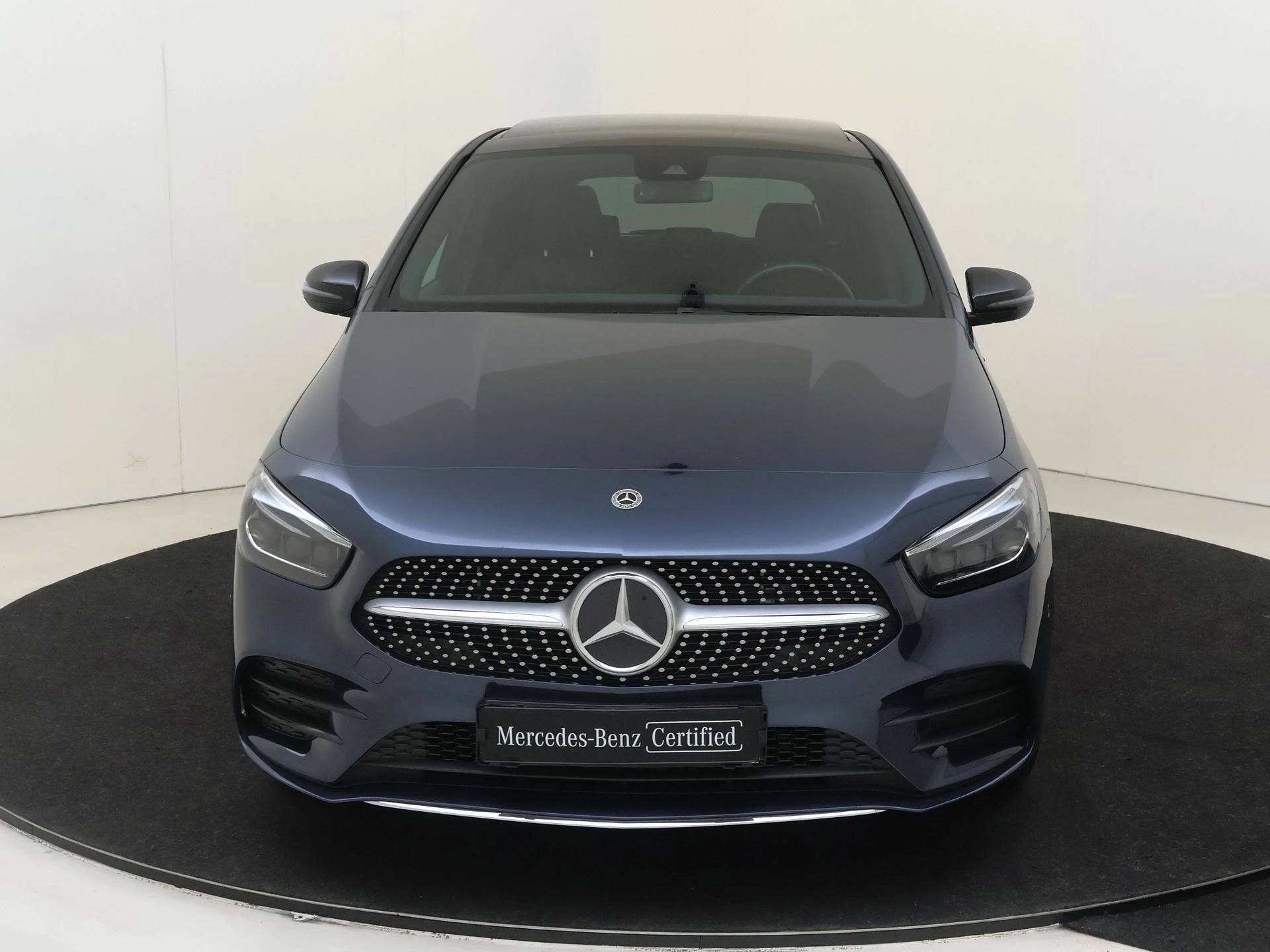 Mercedes-Benz-B-Klasse-image-5