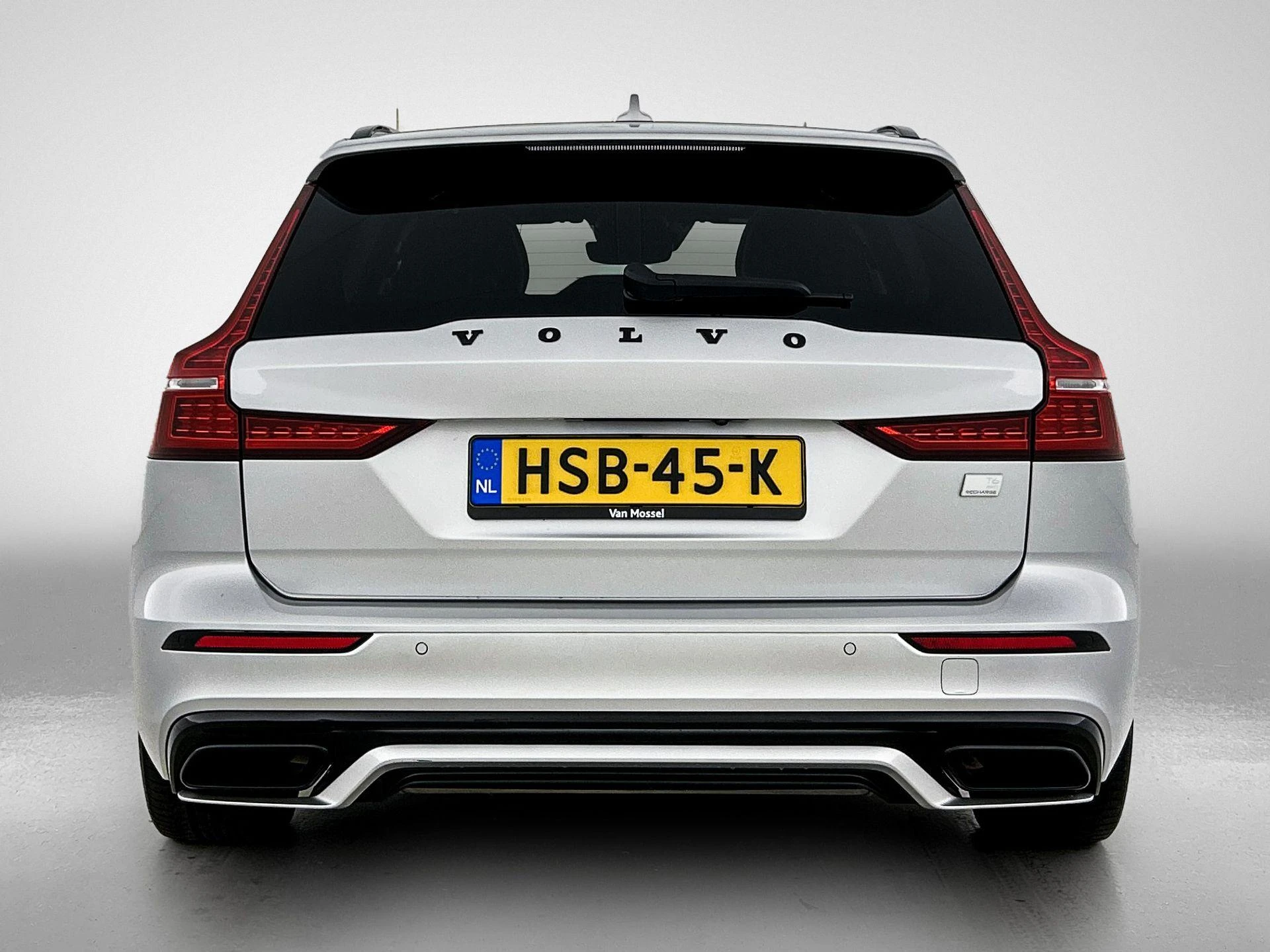 Volvo-V60-image-2