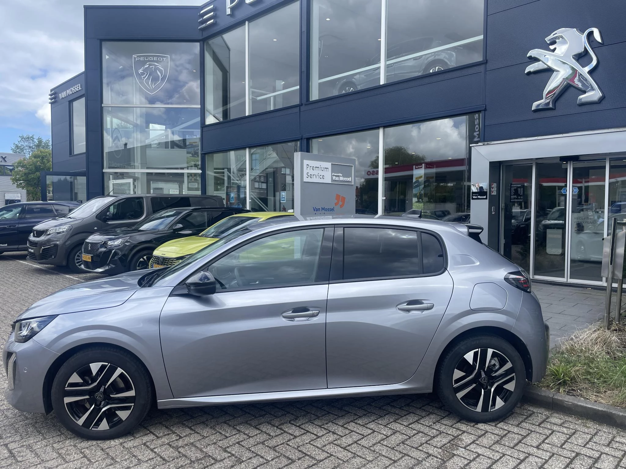 Peugeot 208 1.2 PureTech 100 Allure