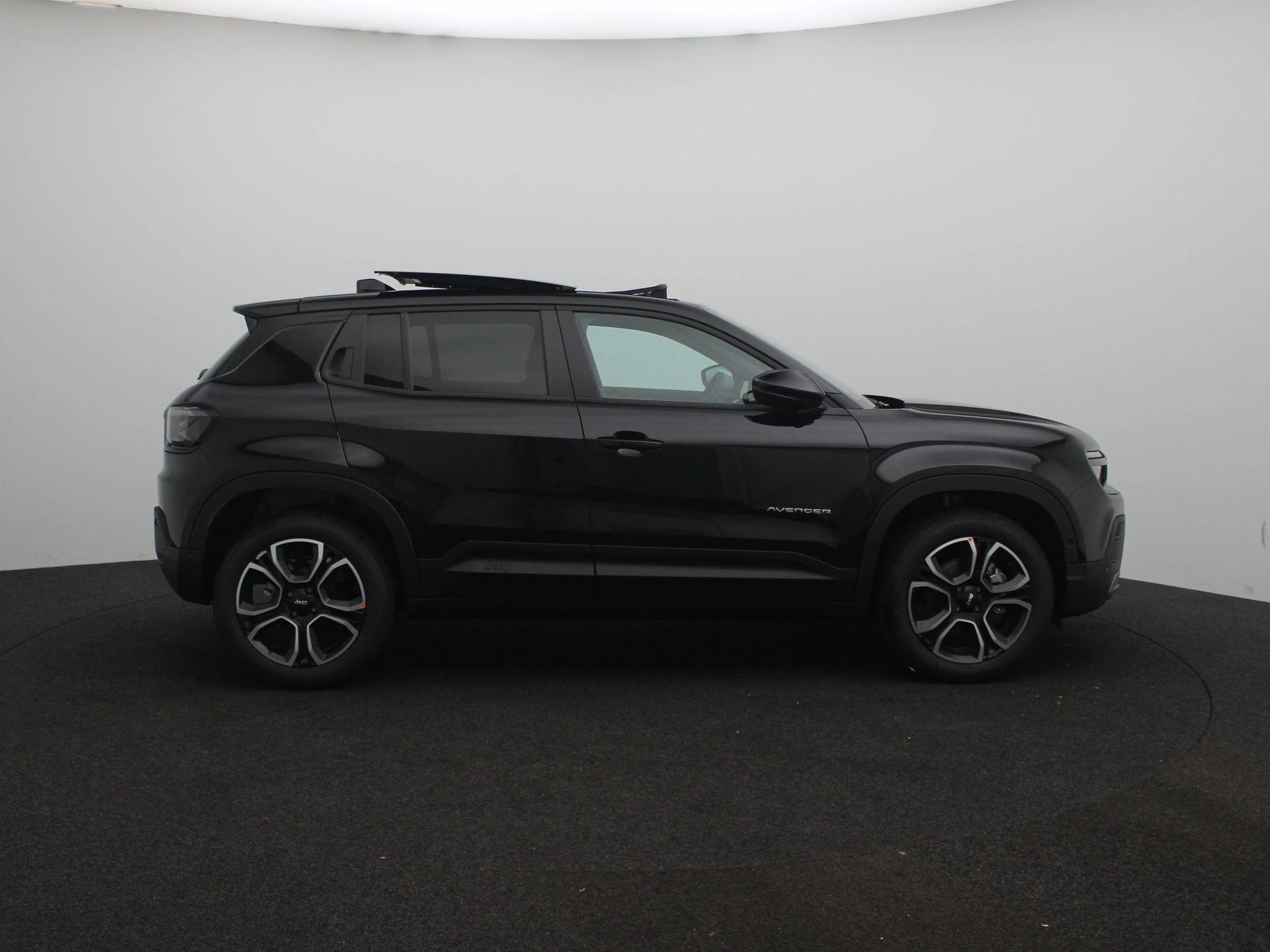 Jeep Avenger 1.2 e-Hybrid Summit