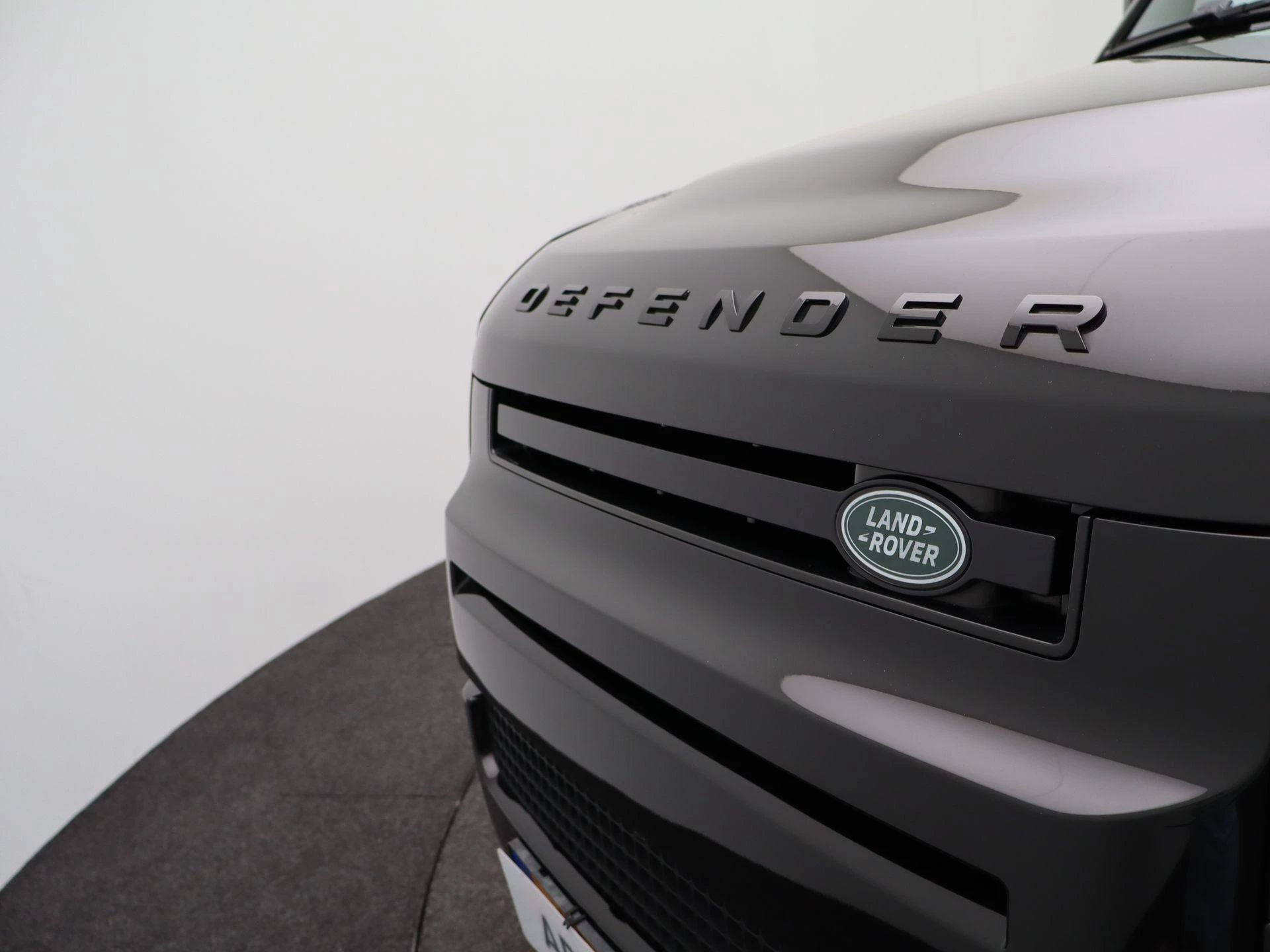Land Rover-Defender-image-45