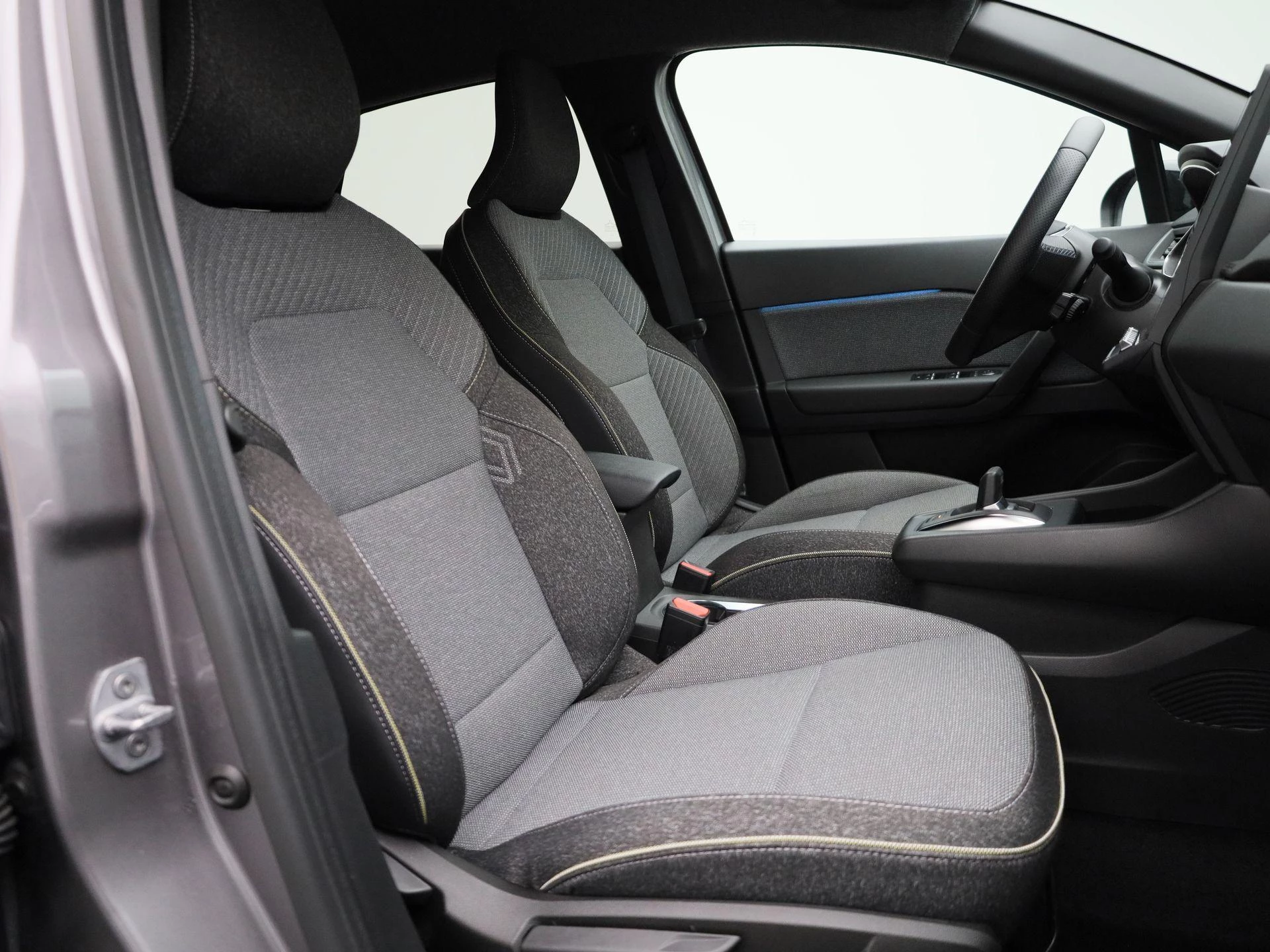 Renault-Captur-image-33