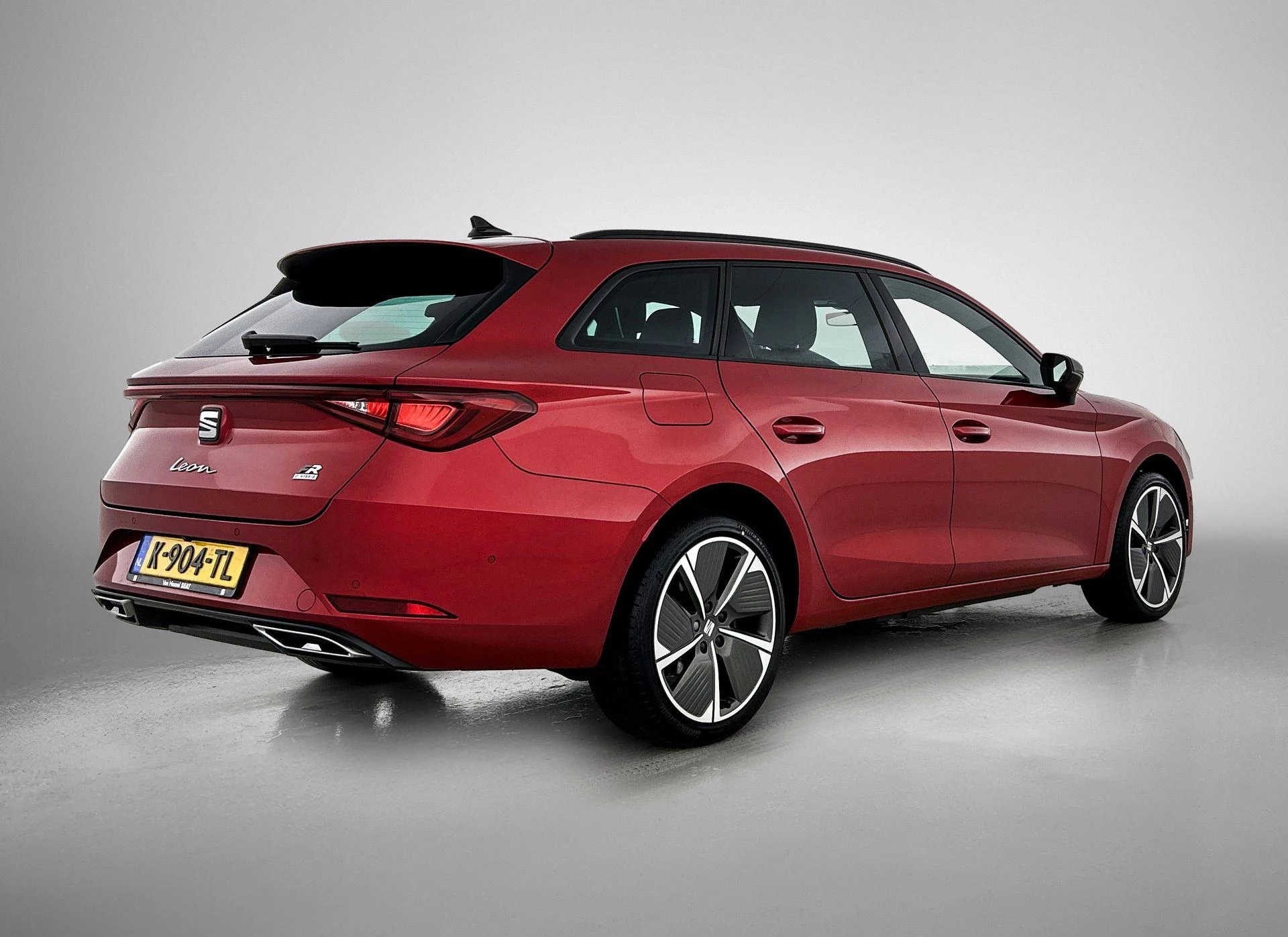 SEAT-Leon-image-3