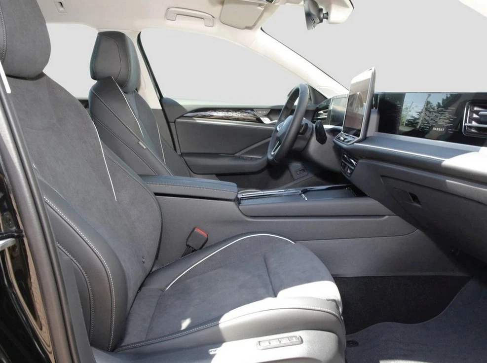 Volkswagen-Passat-image-7