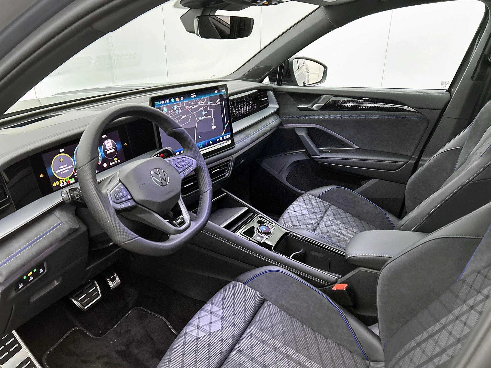 Volkswagen-Tayron-image-24