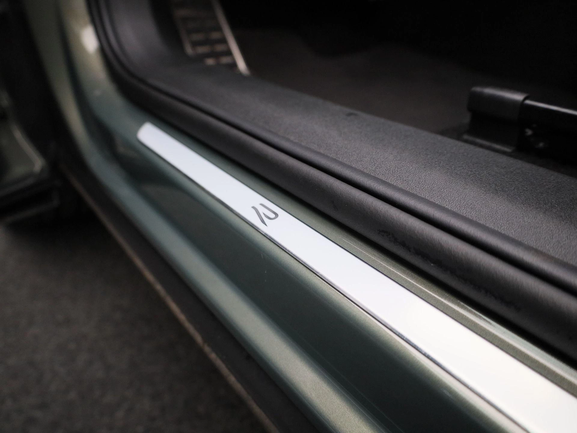 Volkswagen Tiguan 1.5 eHybrid R-Line Edition
