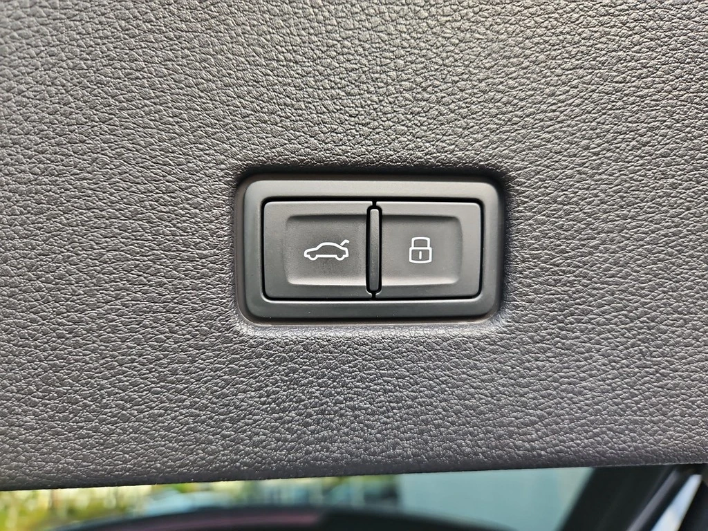 Audi-SQ8-image-13