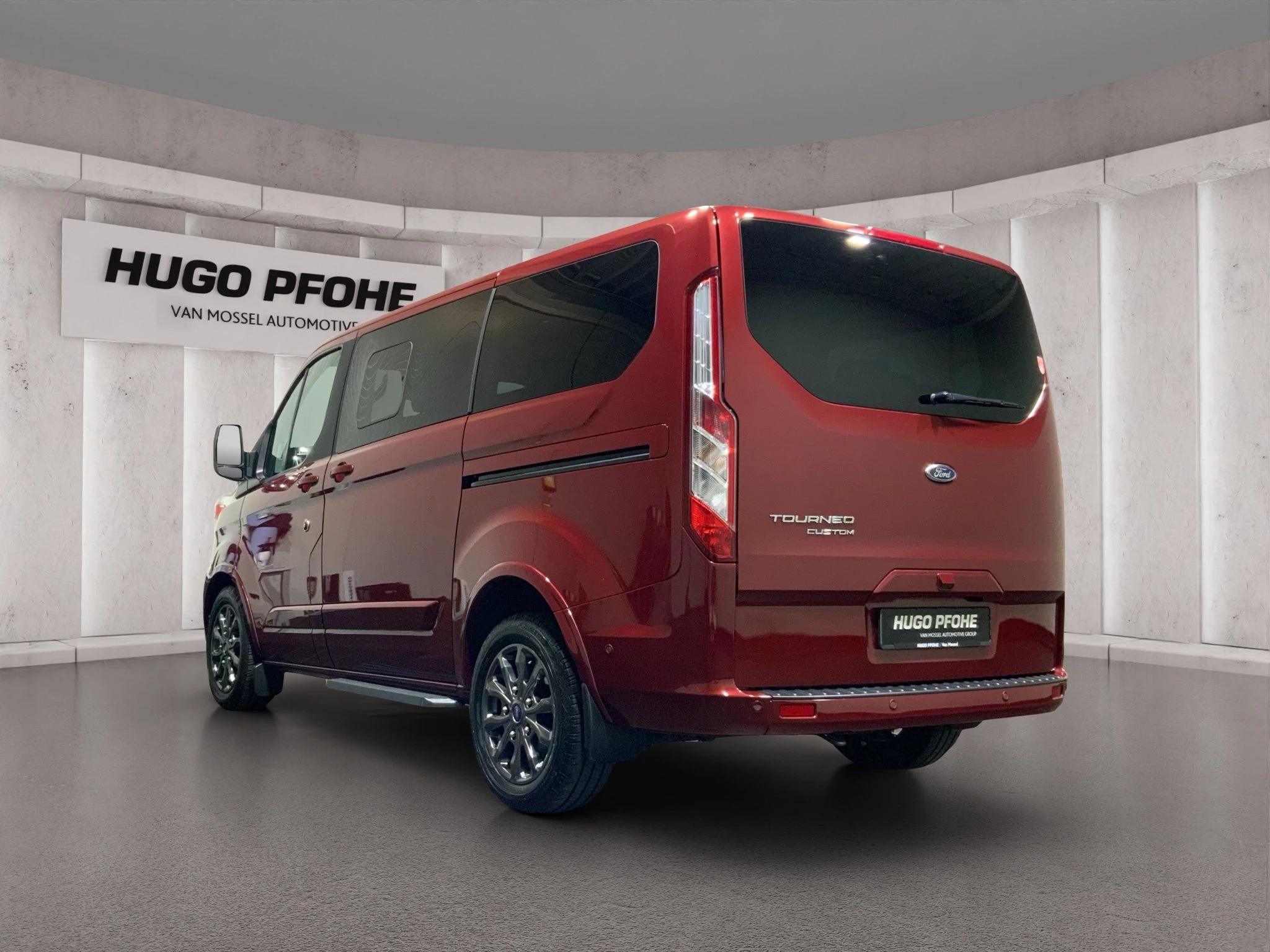 Ford Tourneo Custom Titanium X 320 L1H1 2.0 EcoBlue Automatik