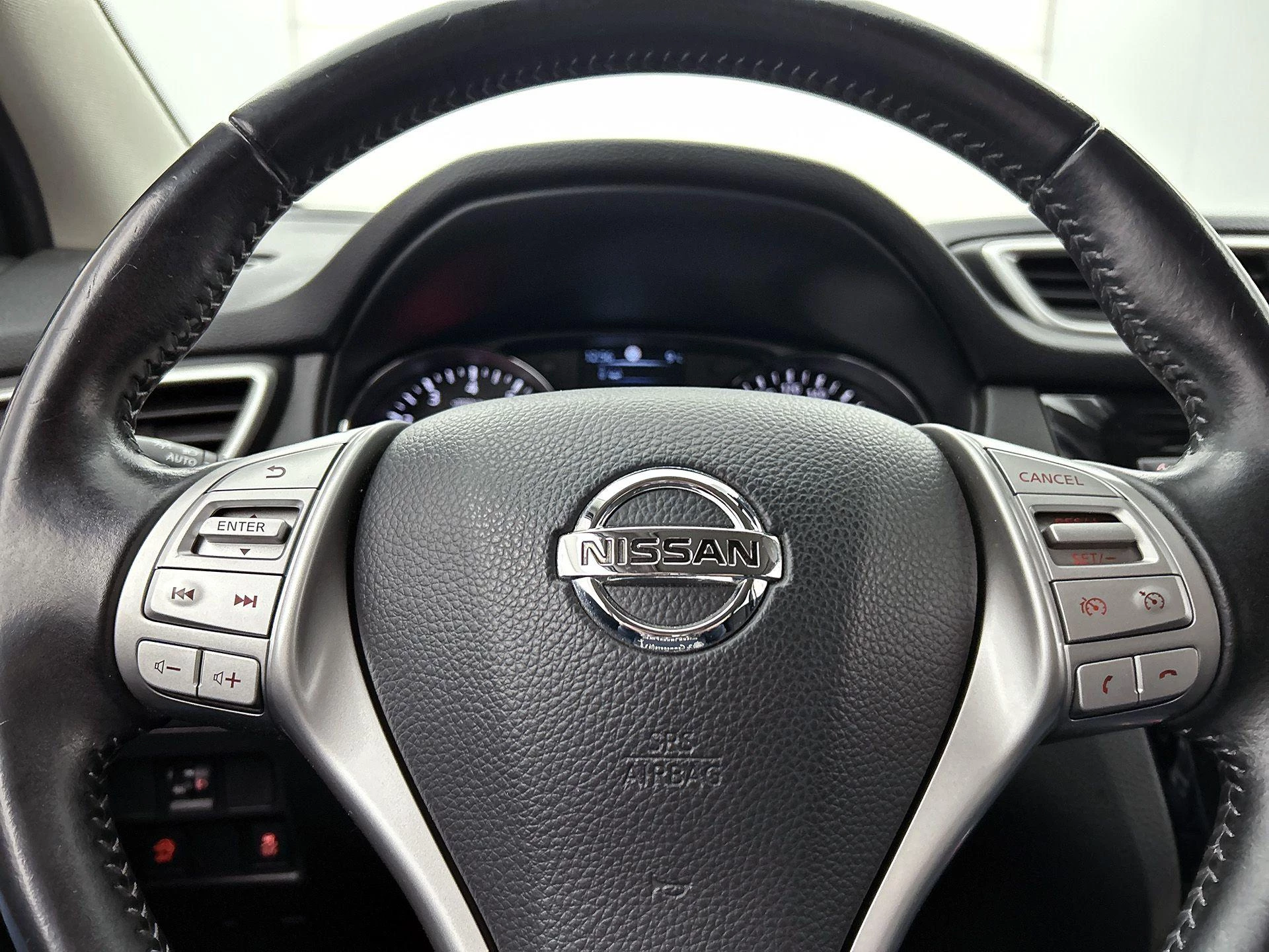 Nissan-QASHQAI-image-36