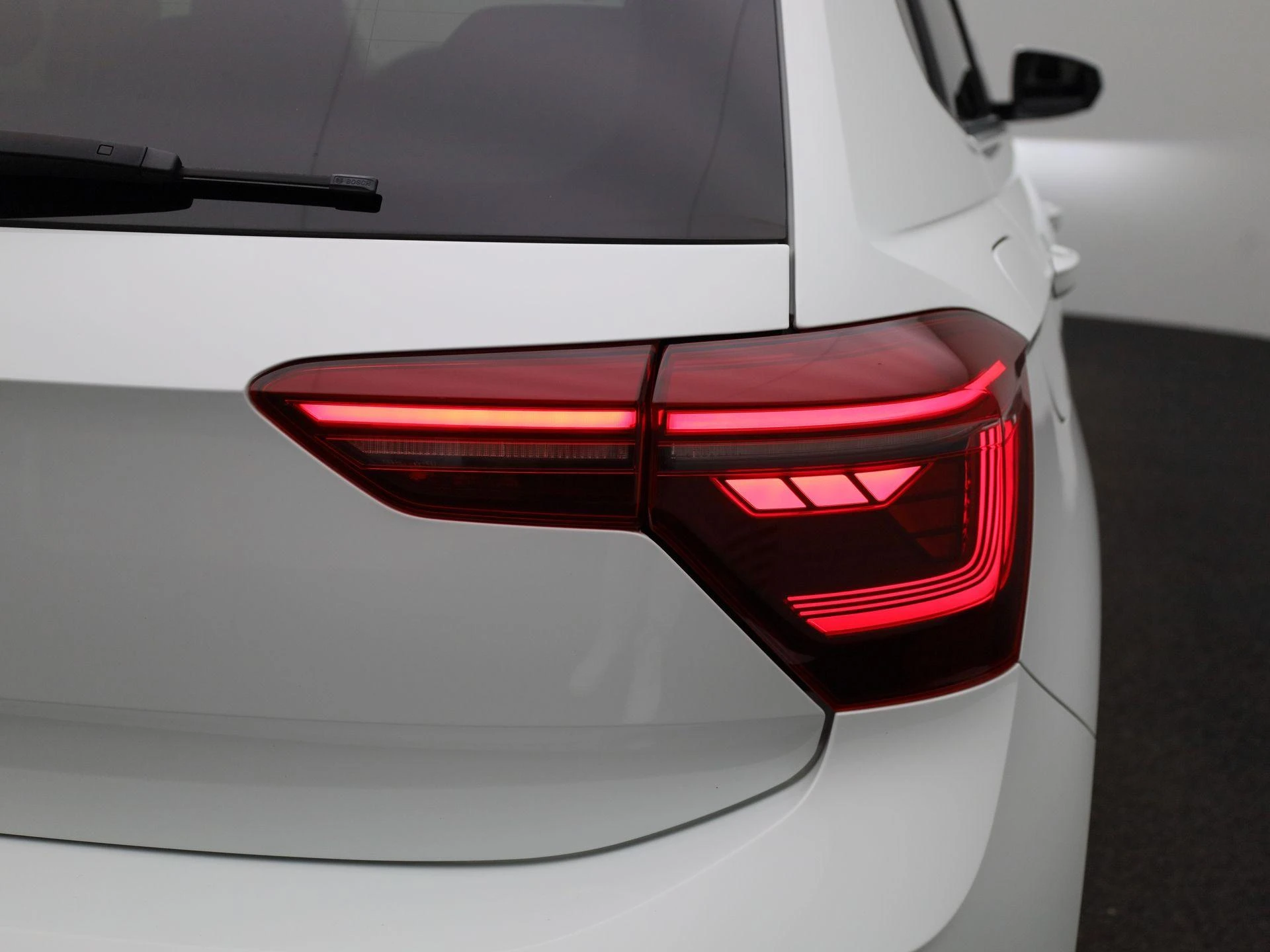 Volkswagen-Polo-image-26