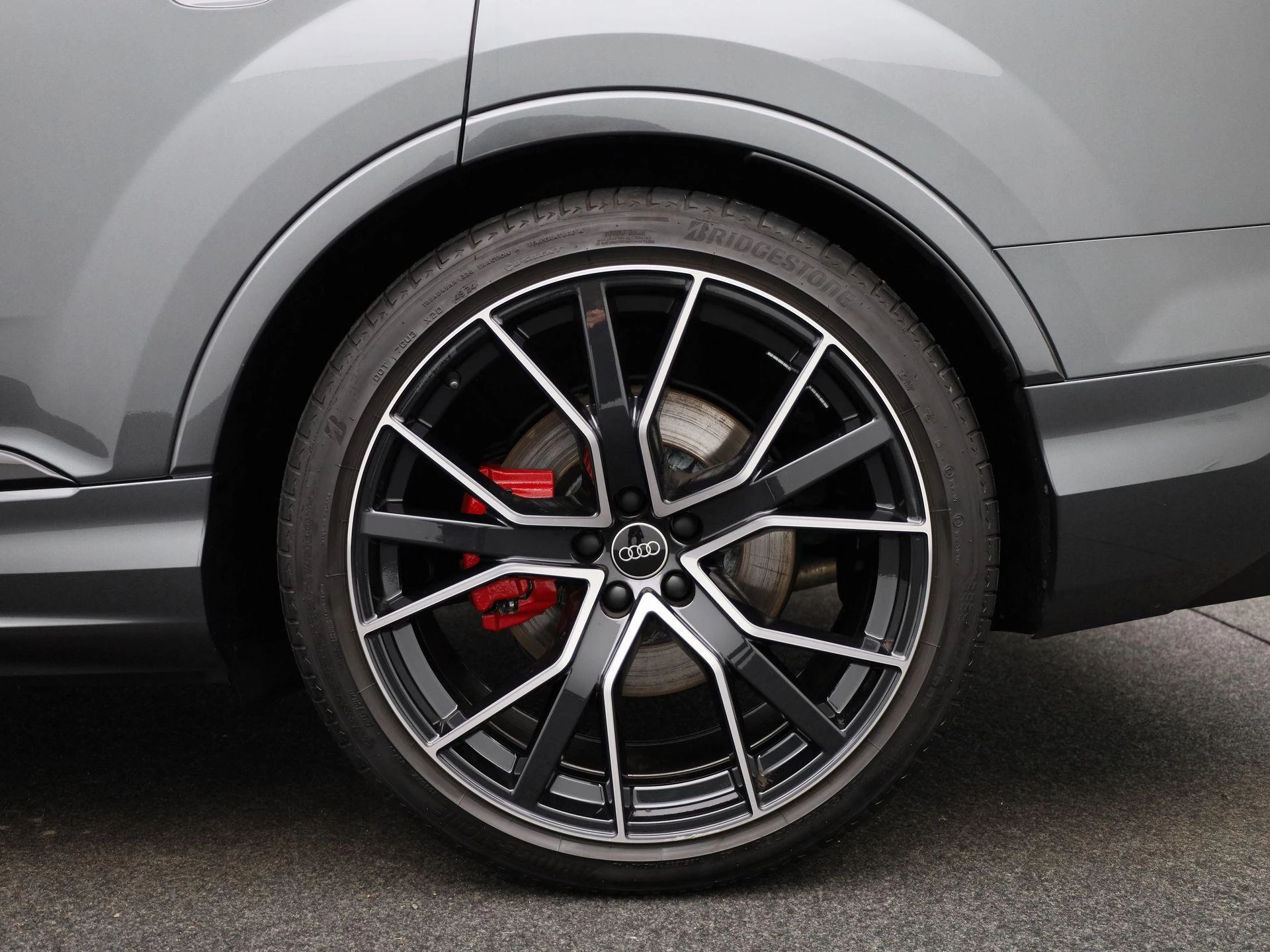 Audi-Q7-image-6