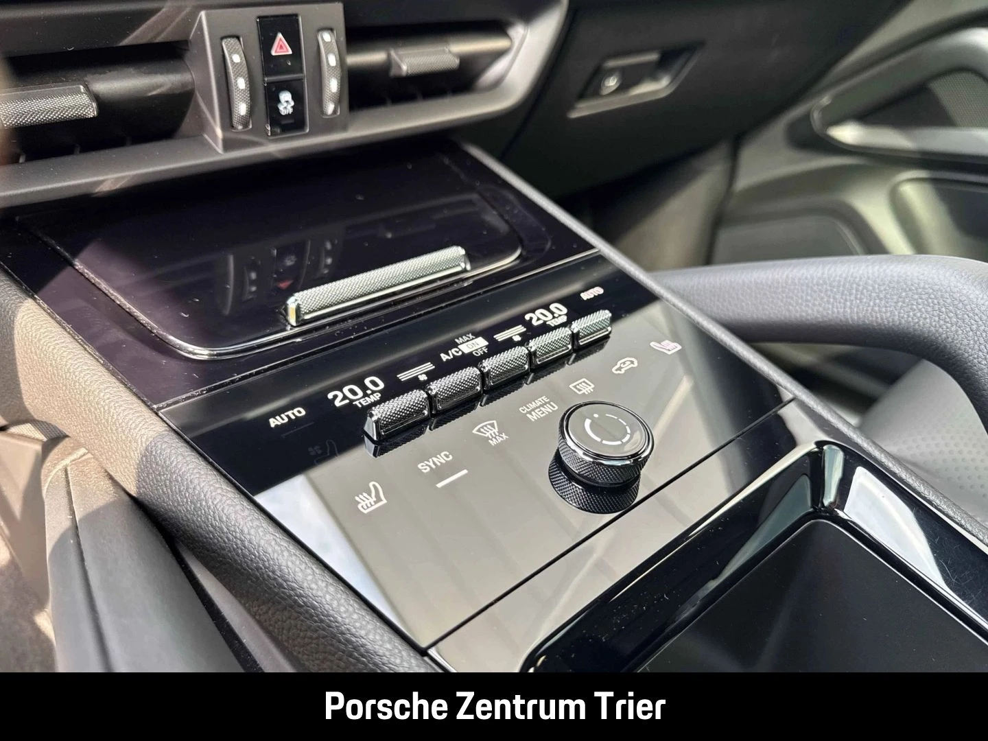 Porsche-Cayenne-image-17