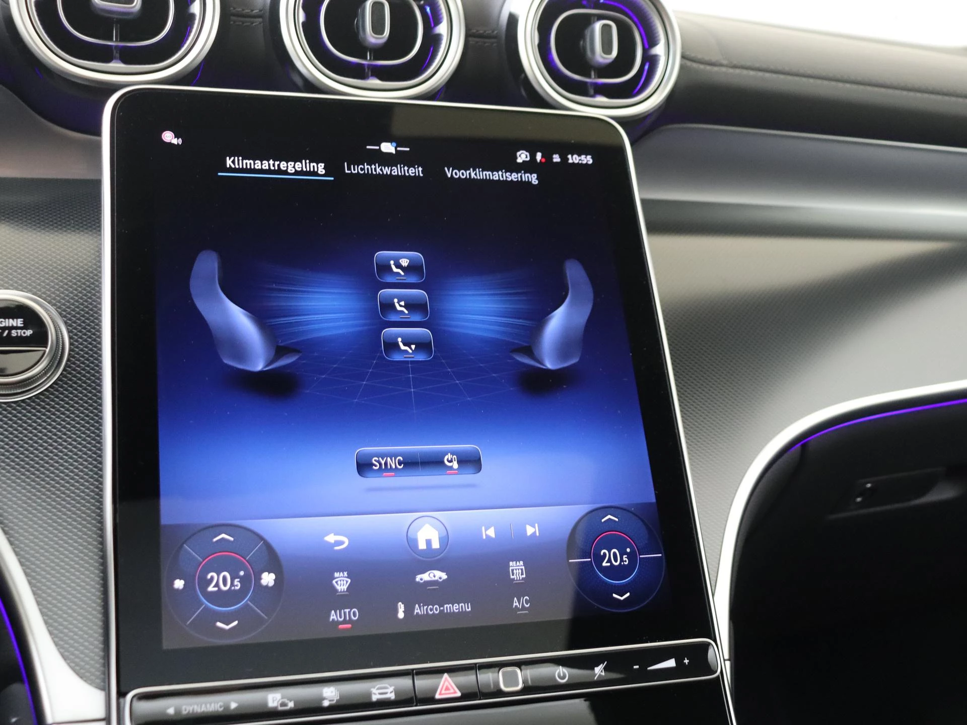 Mercedes-Benz-GLC-image-17