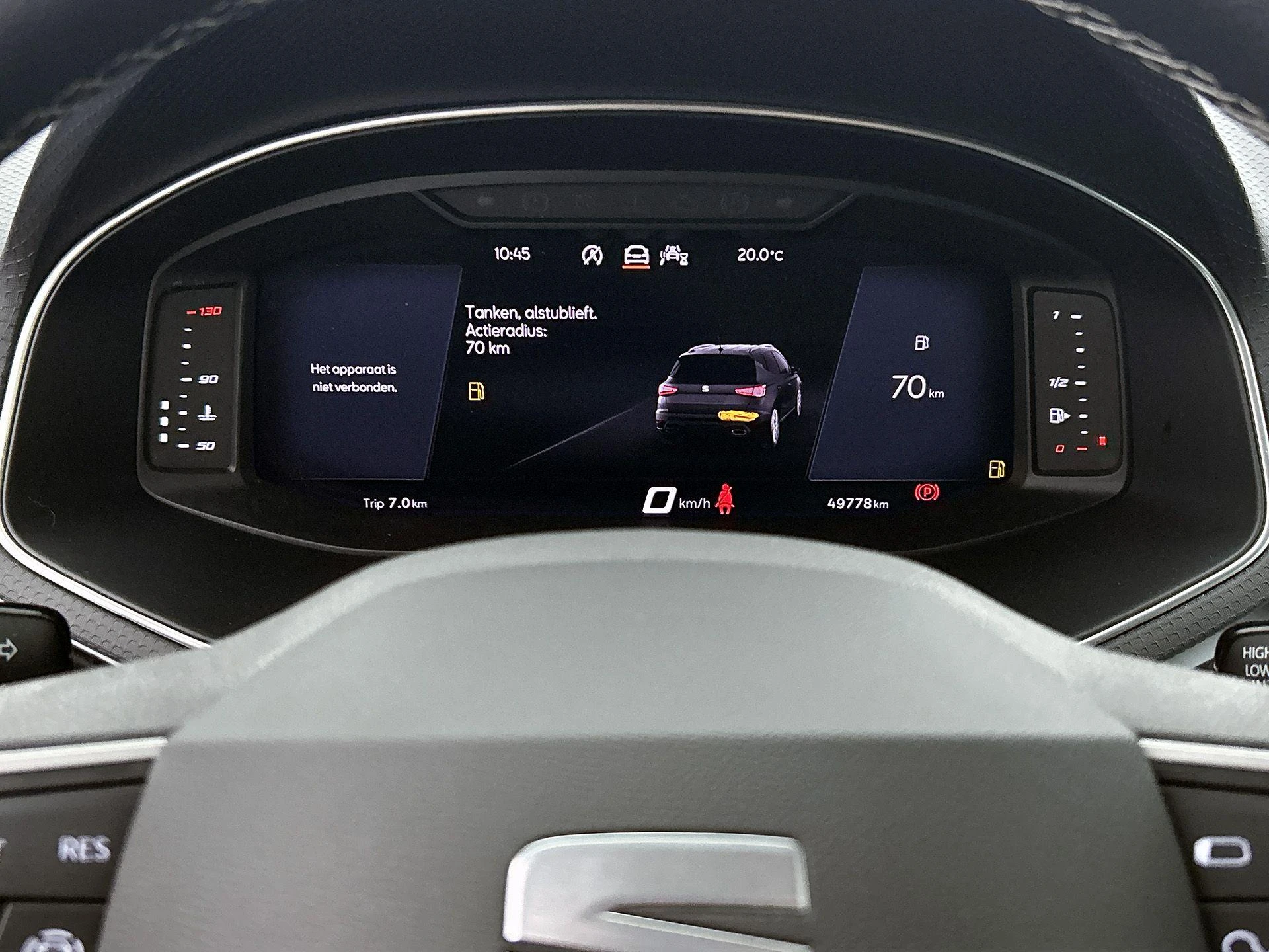 SEAT-Arona-image-12