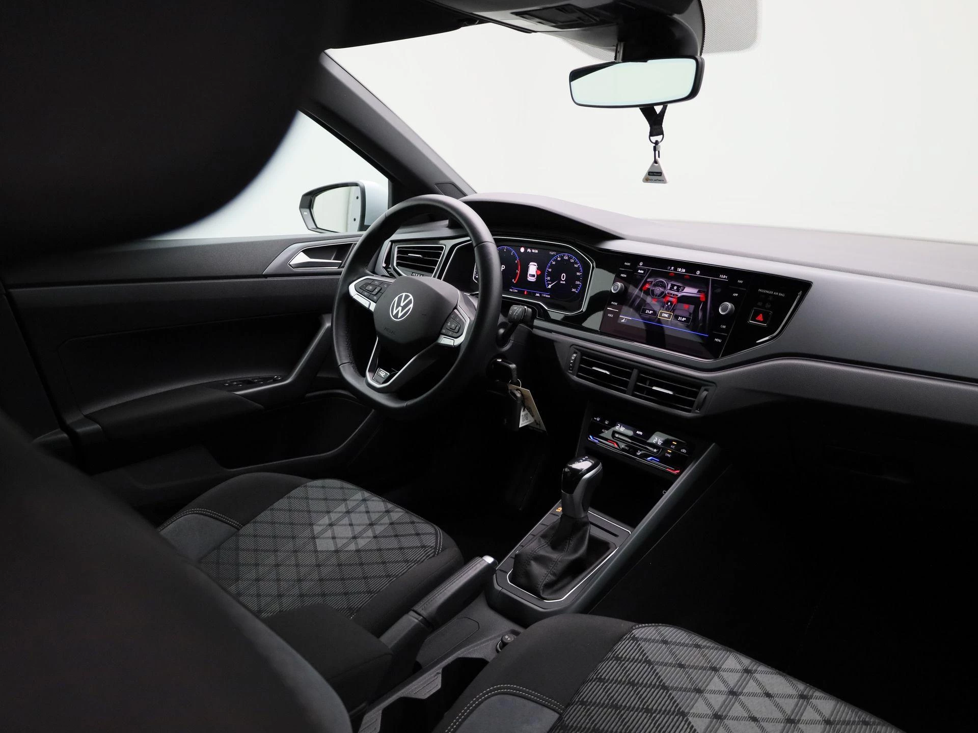 Volkswagen Polo 1.0 TSI | R-Line | 110 PK