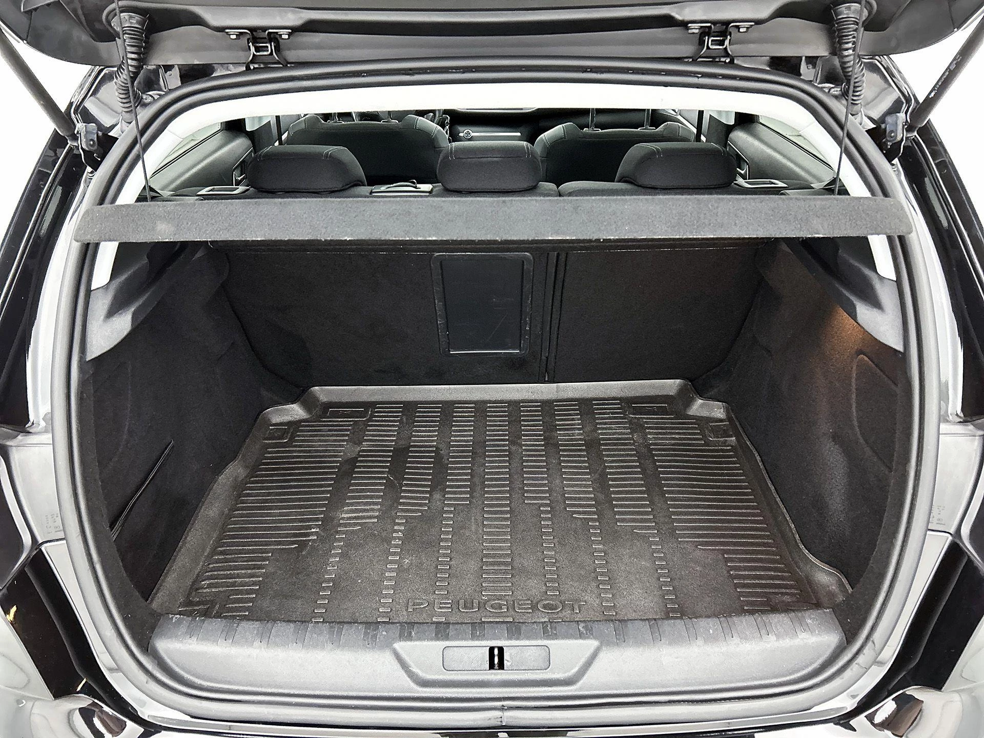 Peugeot-308-image-23