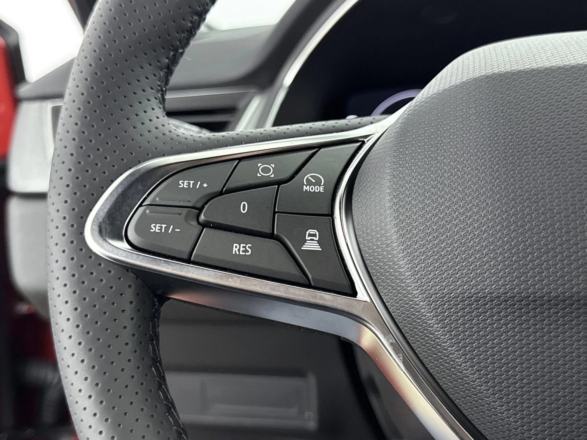 Renault-Captur-image-5