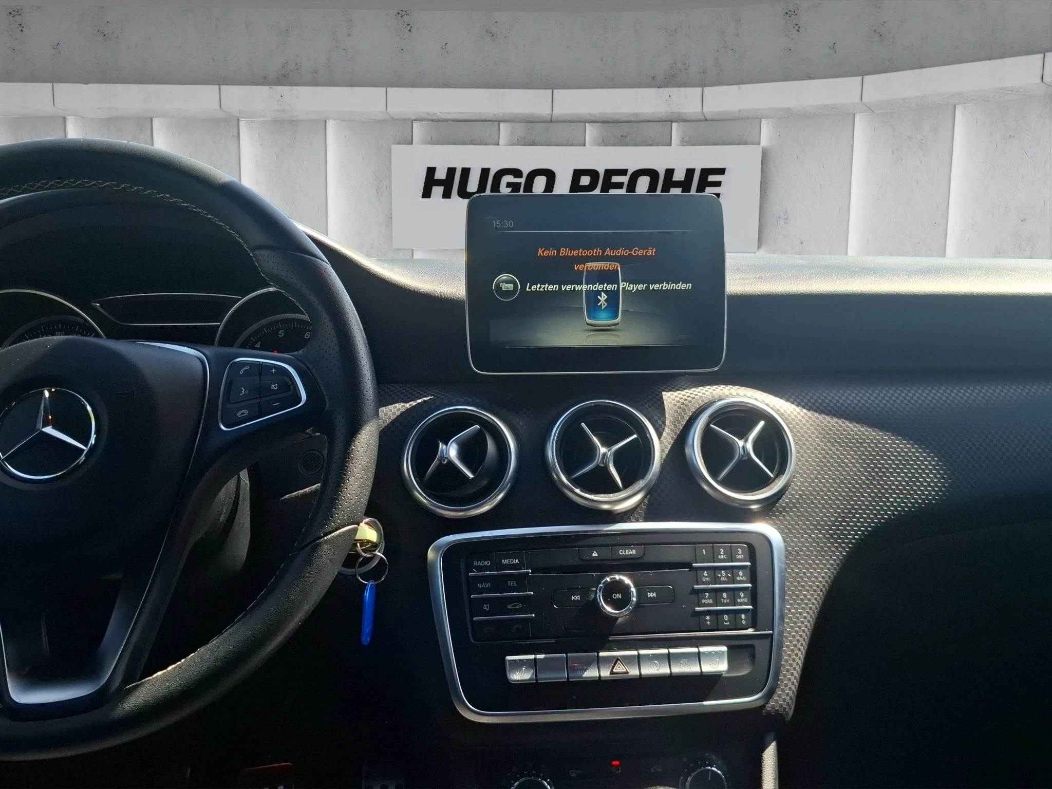 Mercedes-Benz-A-Klasse-image-11