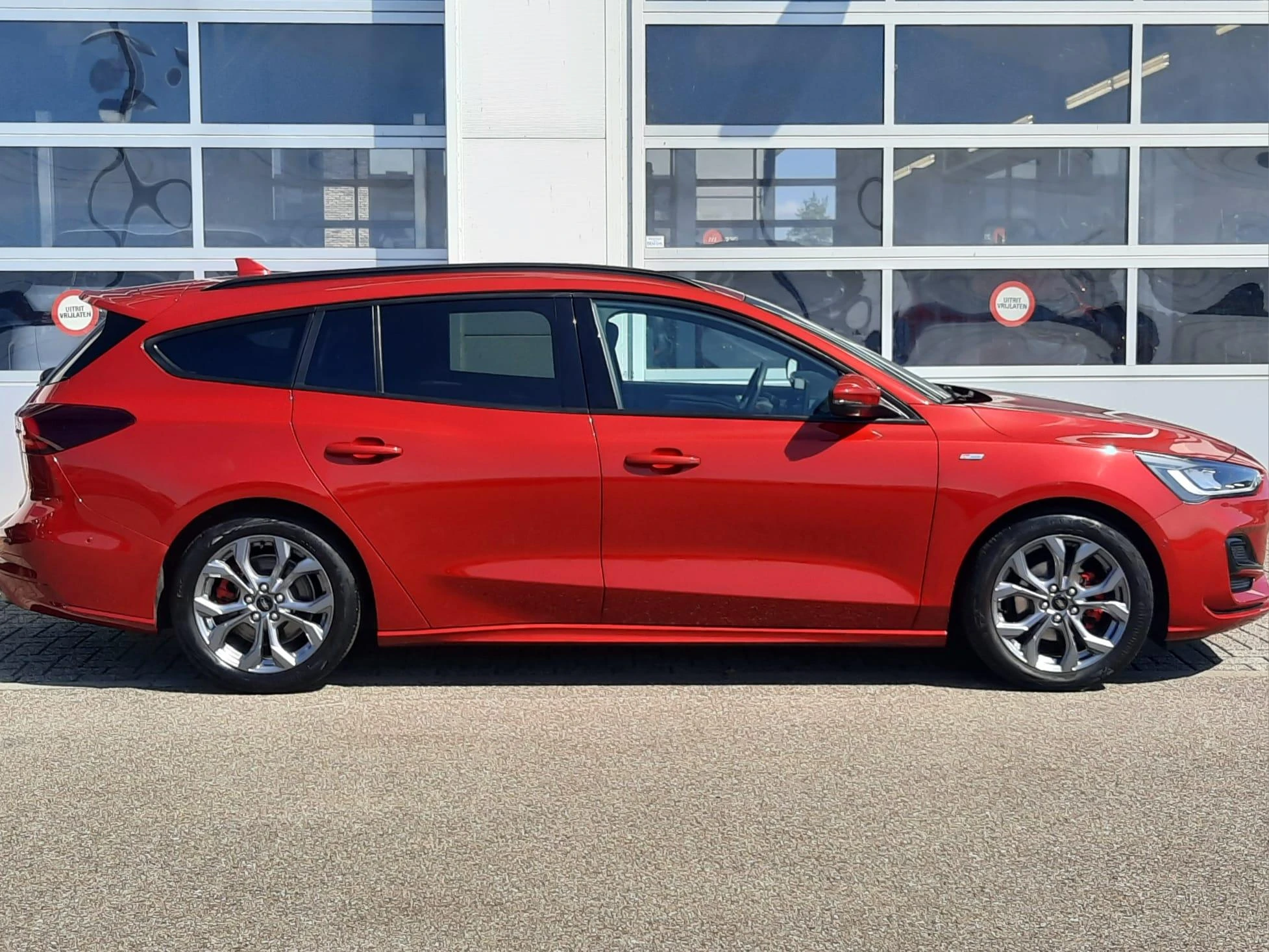 Ford-Focus-image-4