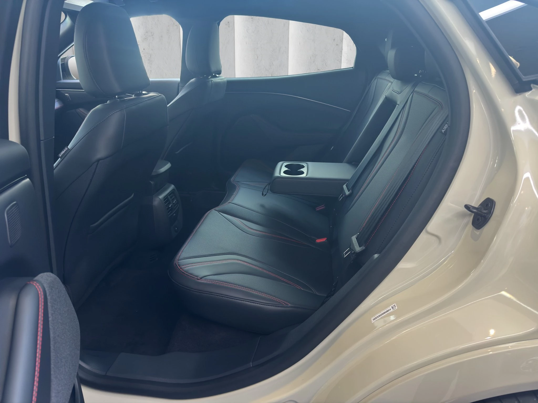 Ford-Mustang Mach-E-image-8