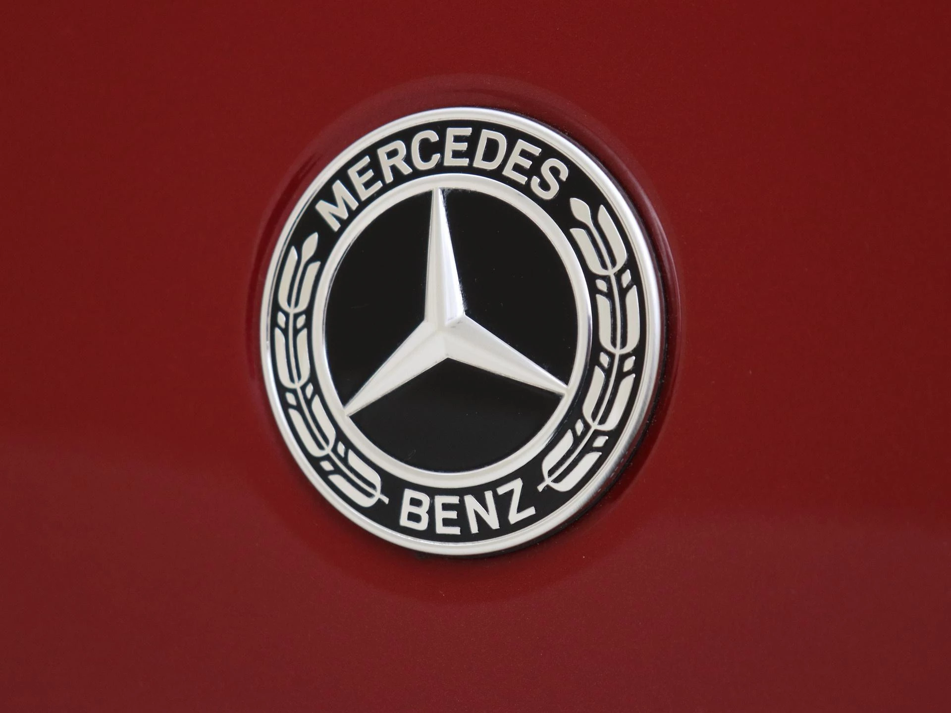 Mercedes-Benz-GLA-image-28