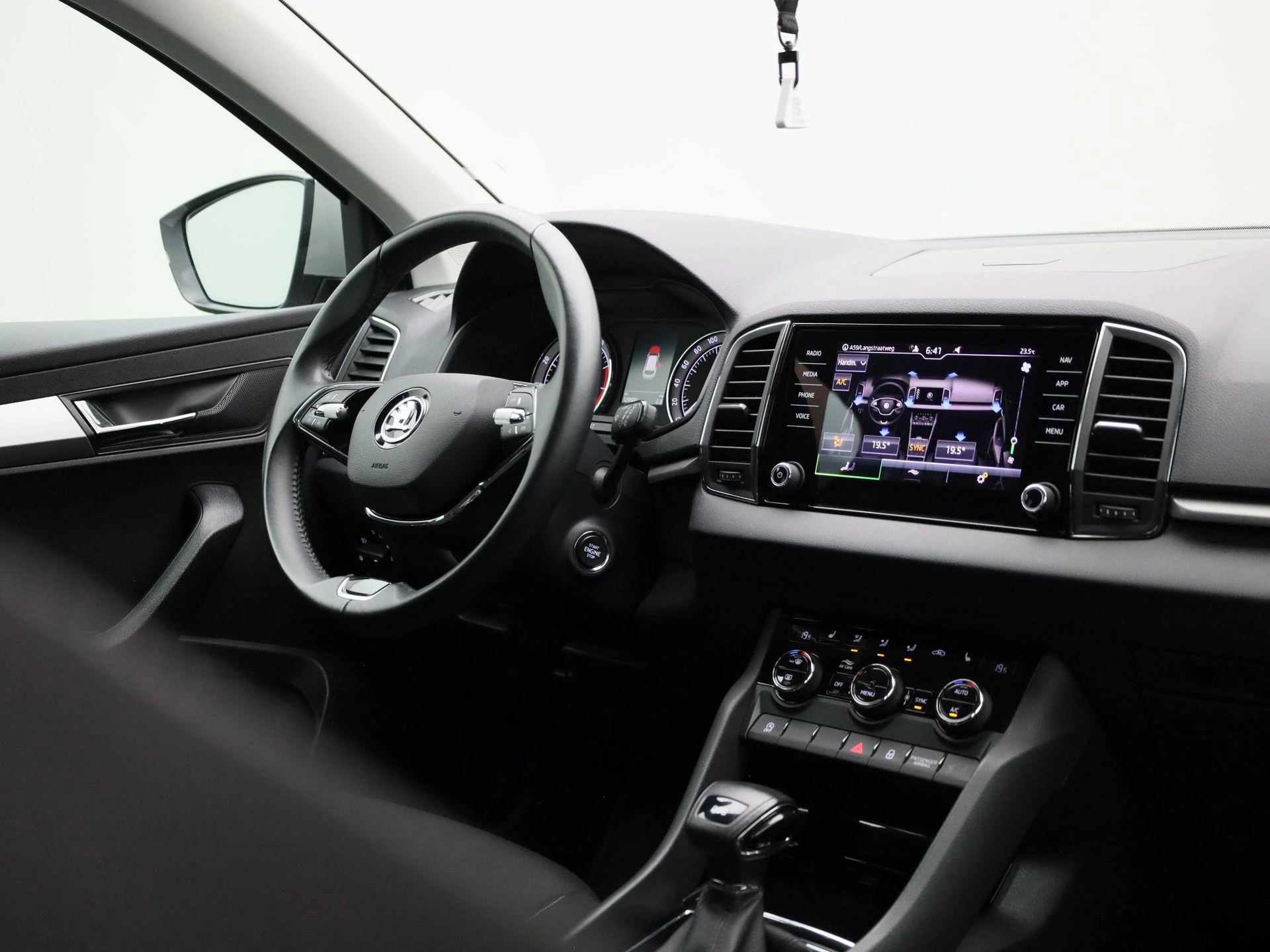 Škoda-Karoq-image-35