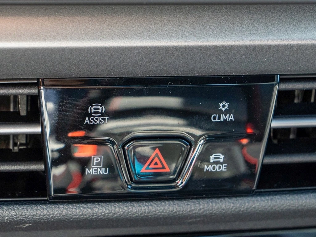 Volkswagen-Golf-image-16