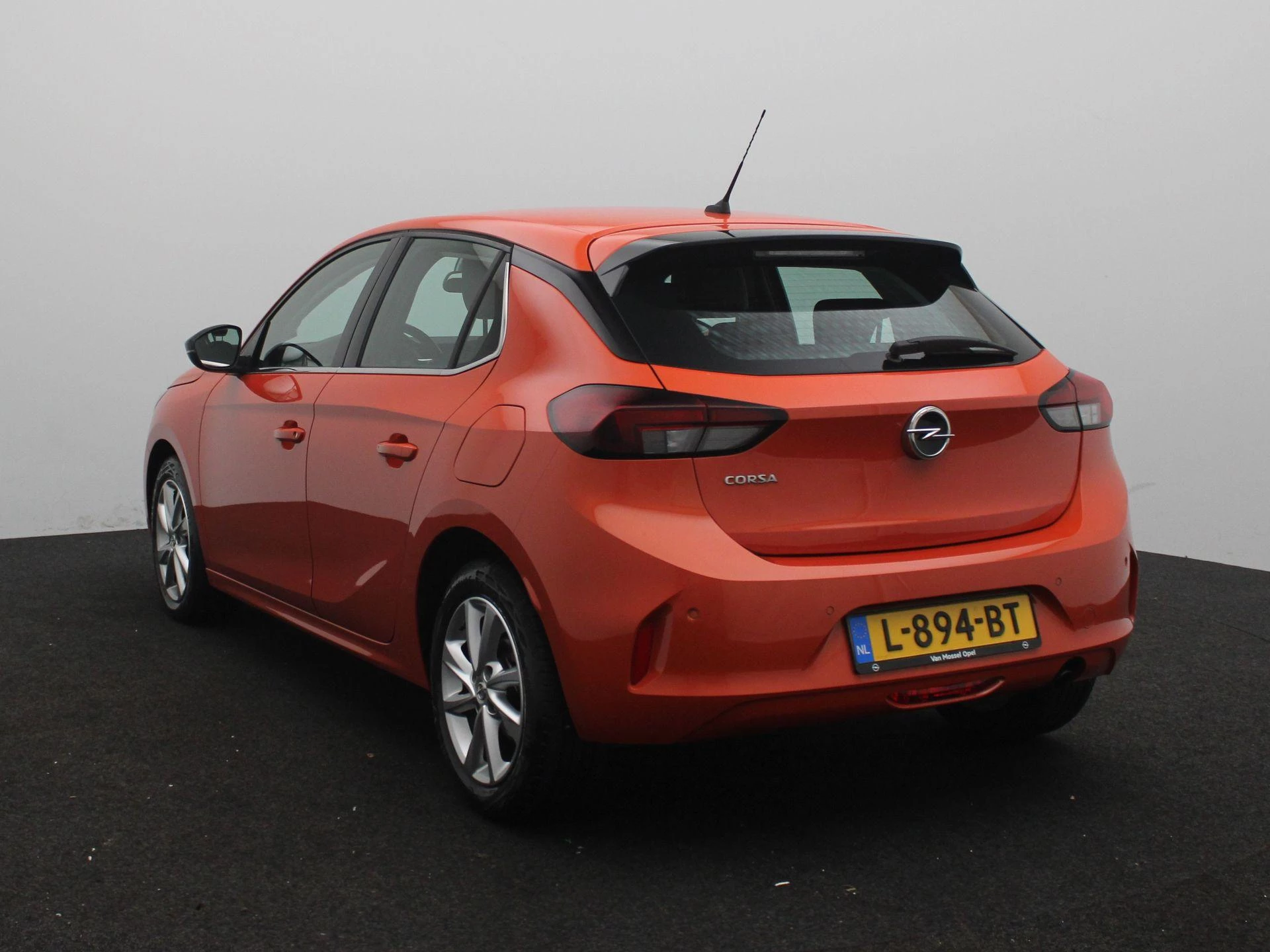 Opel-Corsa-image-1