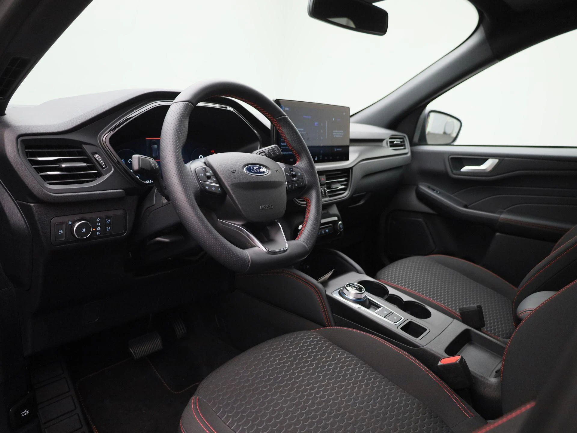 Ford-Kuga-image-28