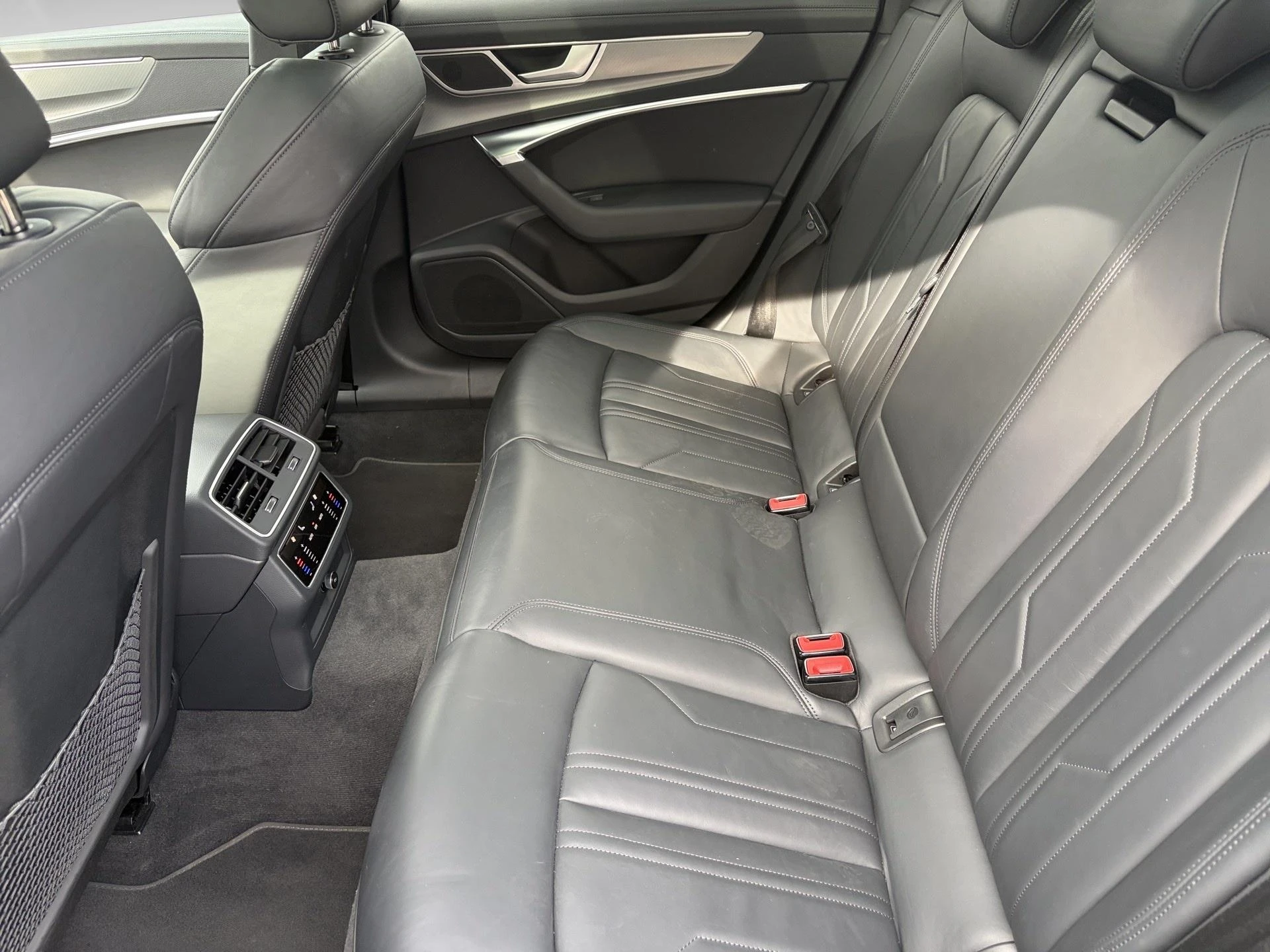 Audi-A6-image-10
