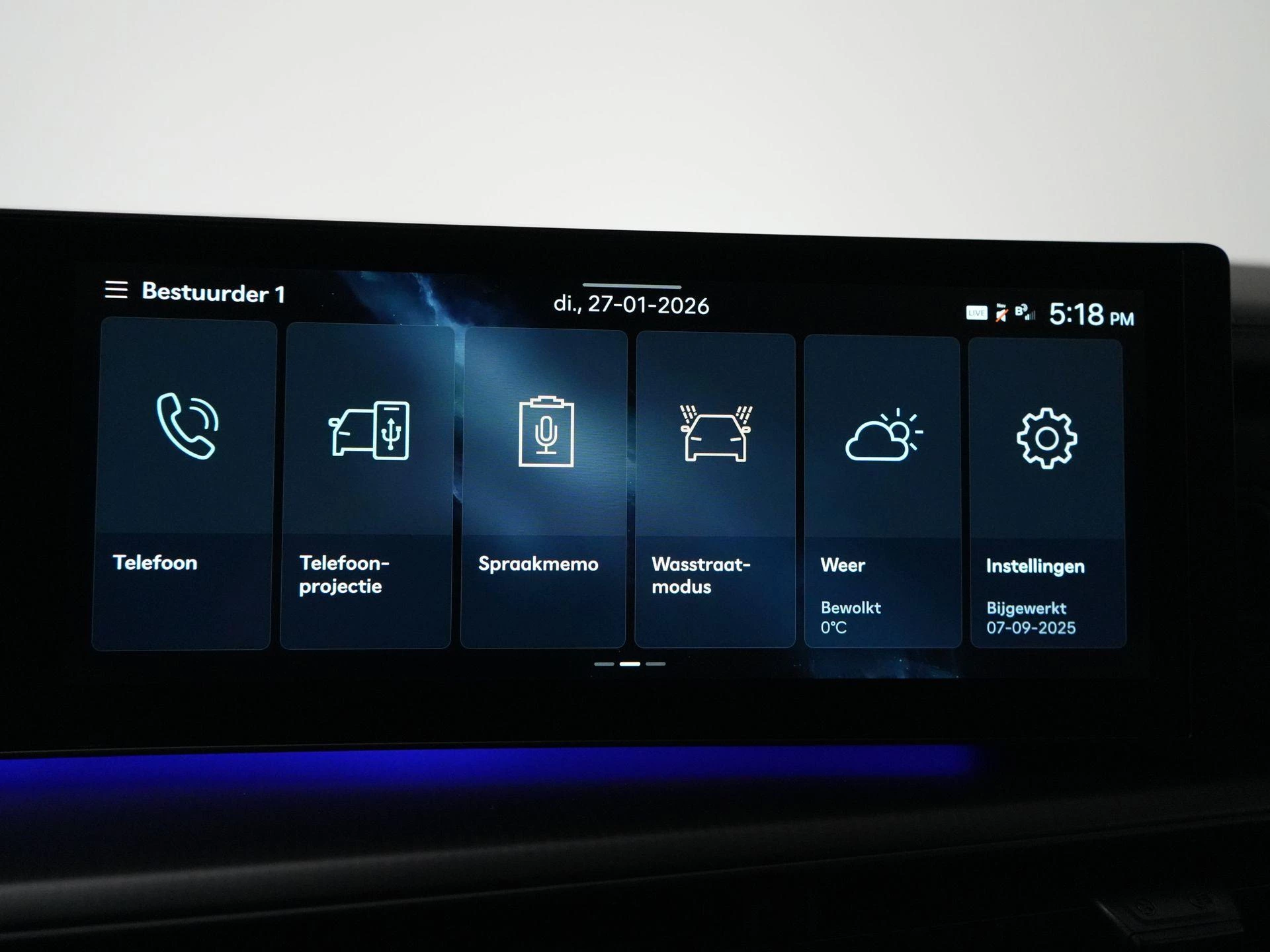 Hyundai-Santa Fe-image-20