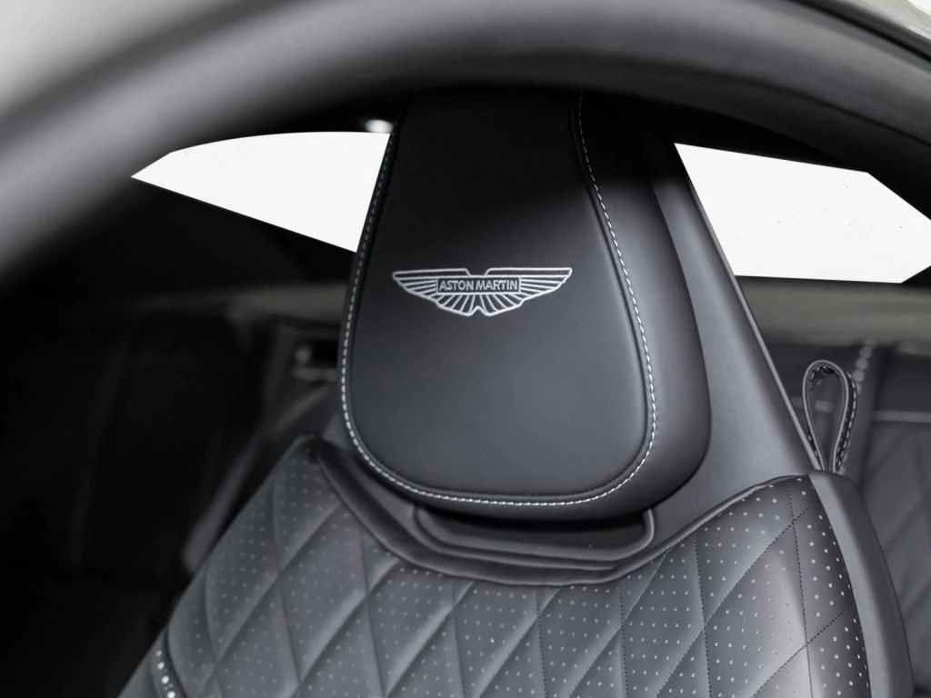 Aston Martin DB12 Coupe Bowers & Wilkins