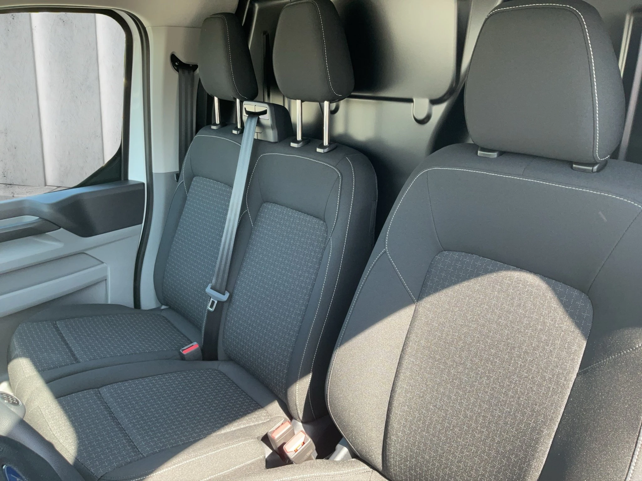 Ford-Transit Custom-image-10