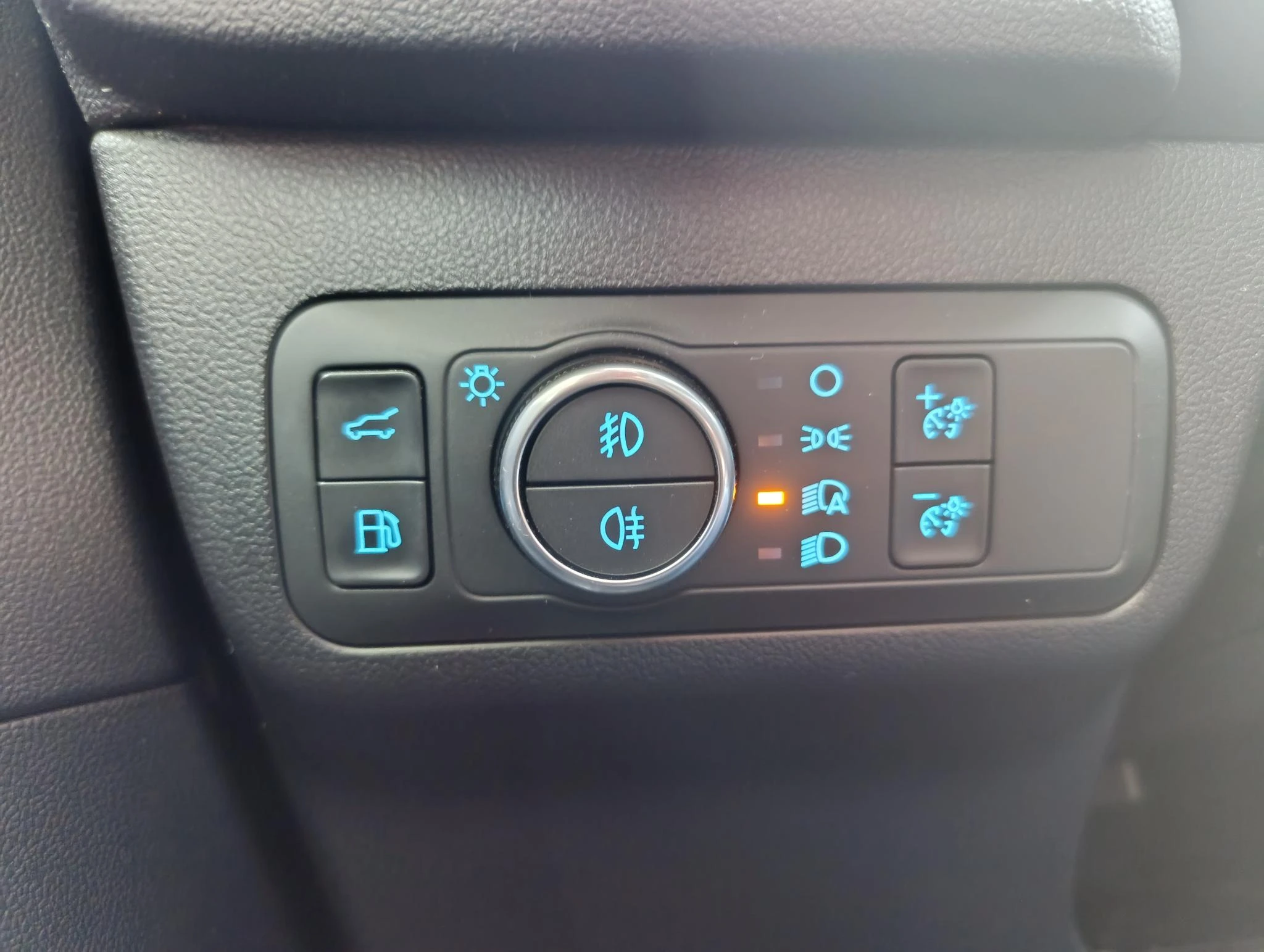 Ford-Kuga-image-21