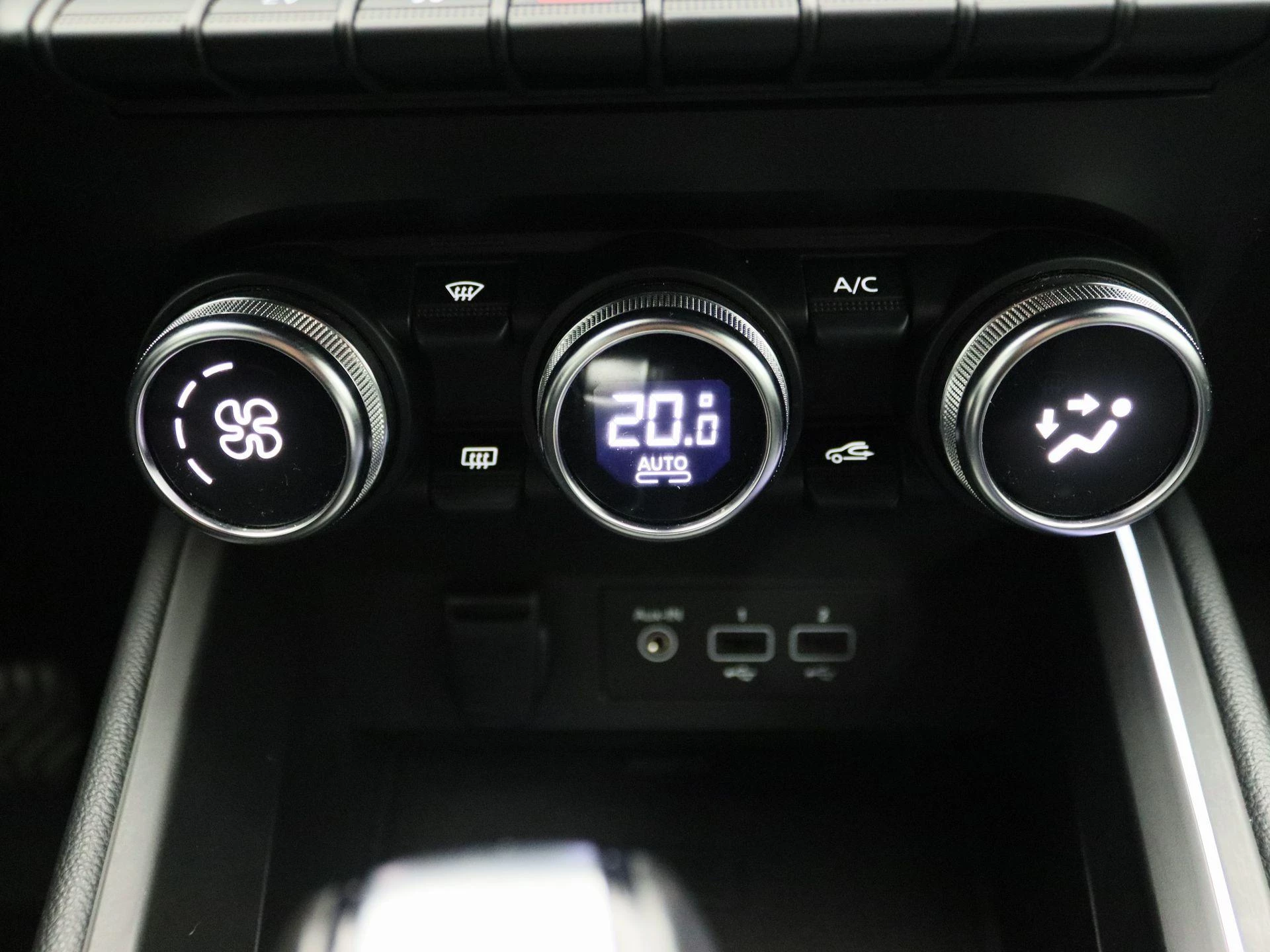 Renault-Clio-image-9