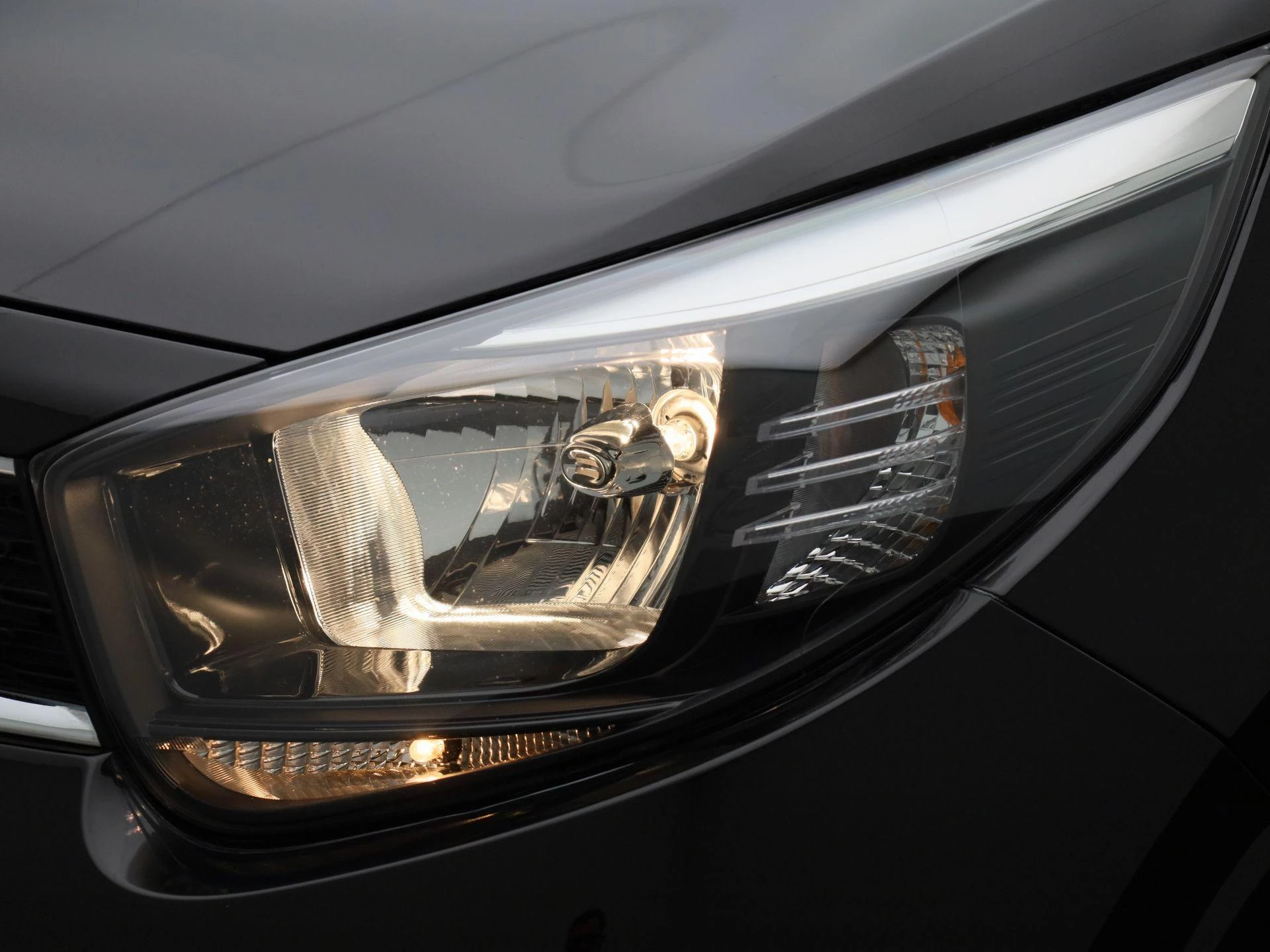 Kia-Picanto-image-12